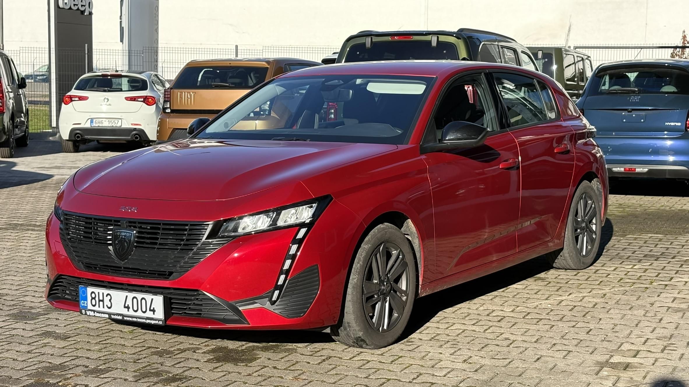 Peugeot 308, 1.2 130k Active - fotka 3