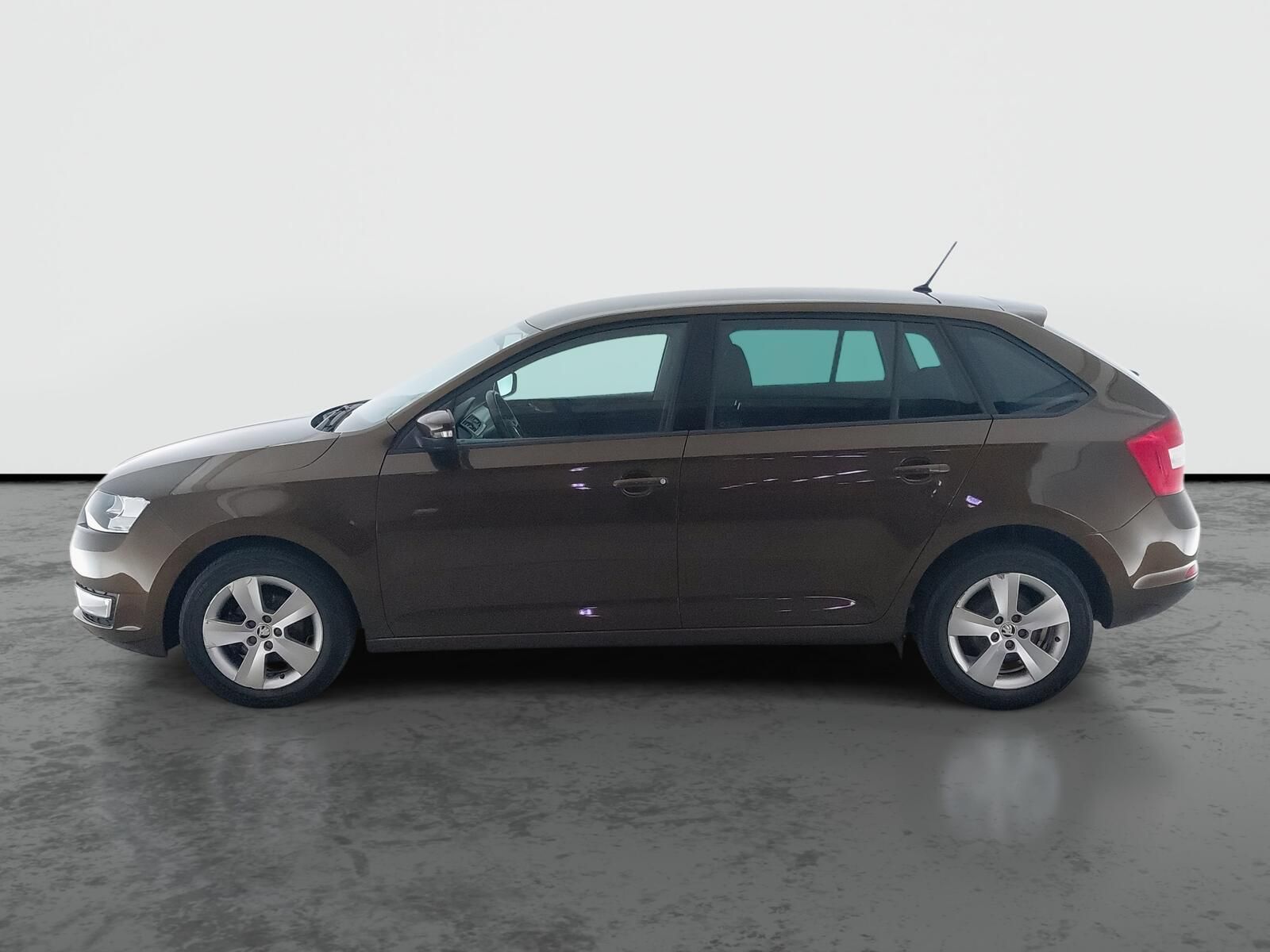 Škoda Rapid, 1.2 TSI, Spaceback, Automat - fotka 3