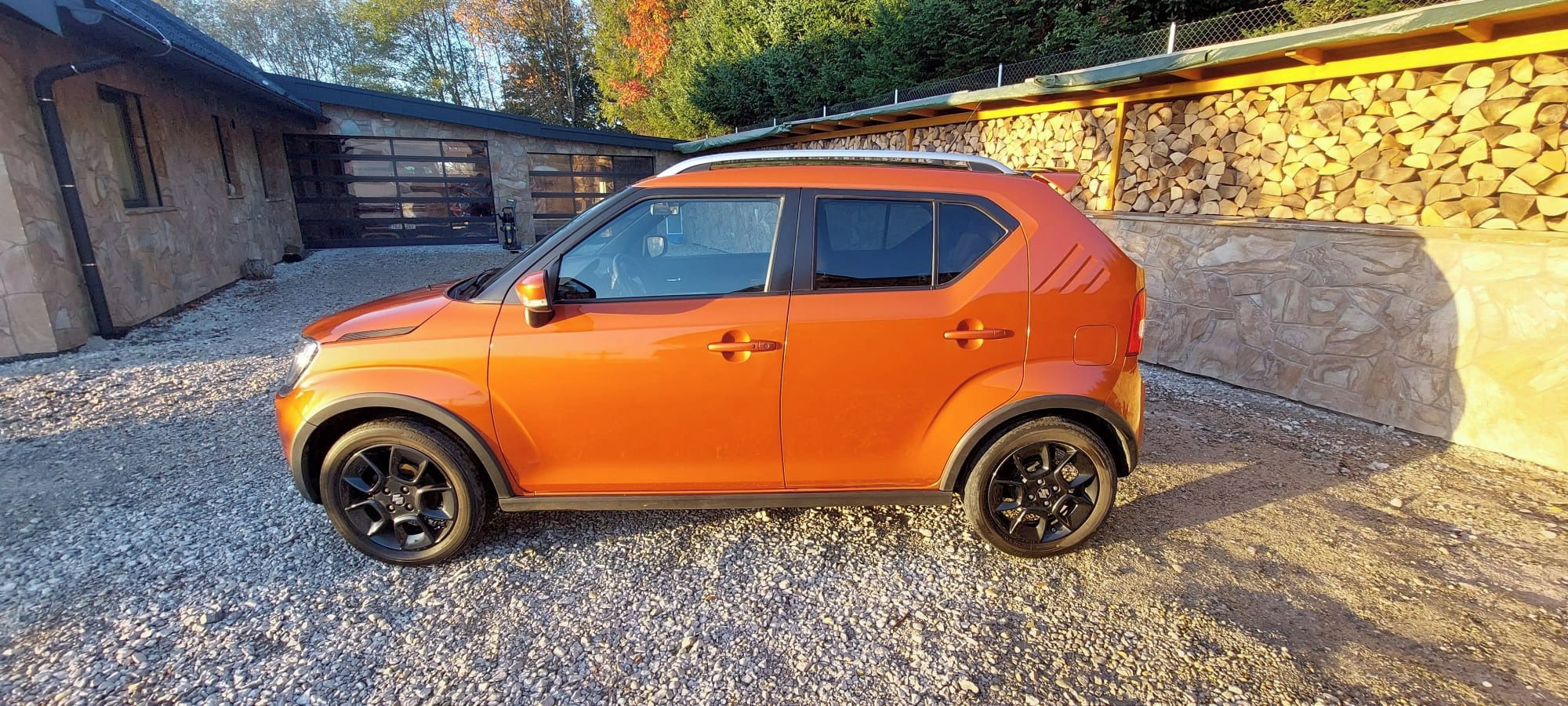 Suzuki Ignis, 1.2i,66kW,4x4,ČR,ser.kn,ELEG - fotka 6
