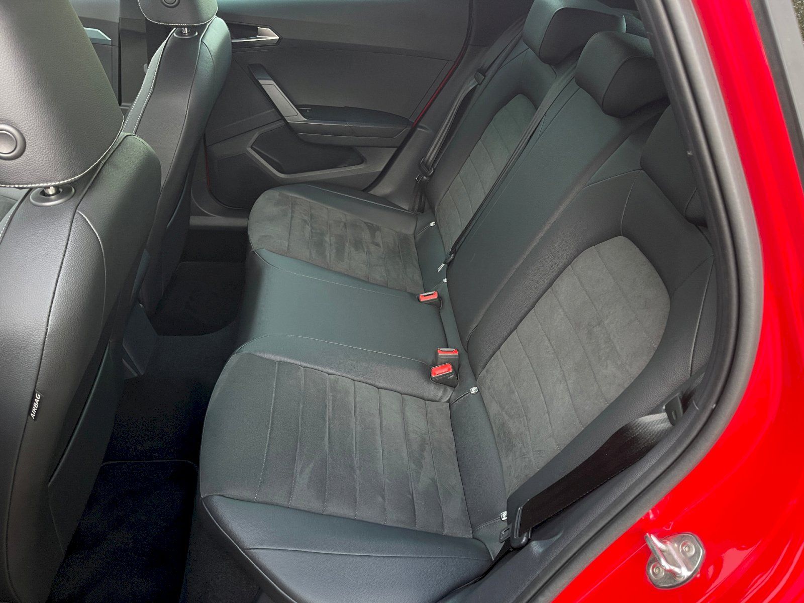 Seat Arona, DSG 1.0 TSi / 81 kW Xperience - fotka 6