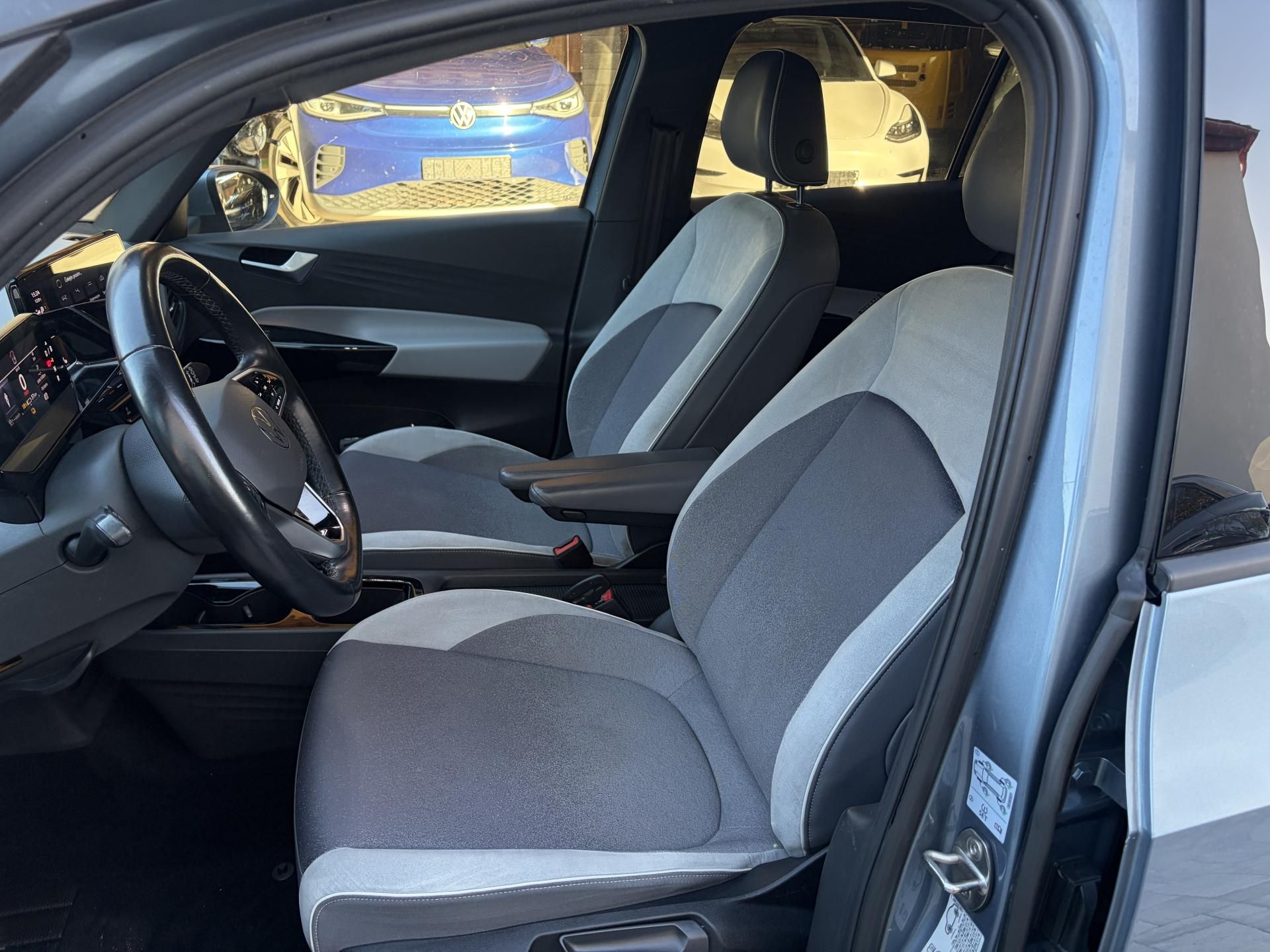 Volkswagen ID.3, PRO 62kwh,150kw, Matrix - fotka 5