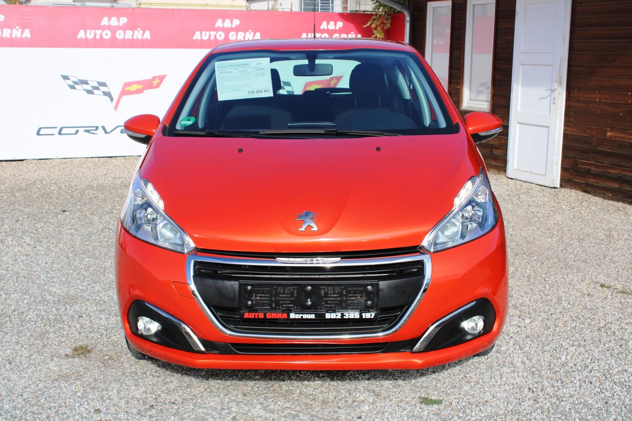 Peugeot 208, 1,2i KLIMA EL.OKNA TEMPOMAT - fotka 2
