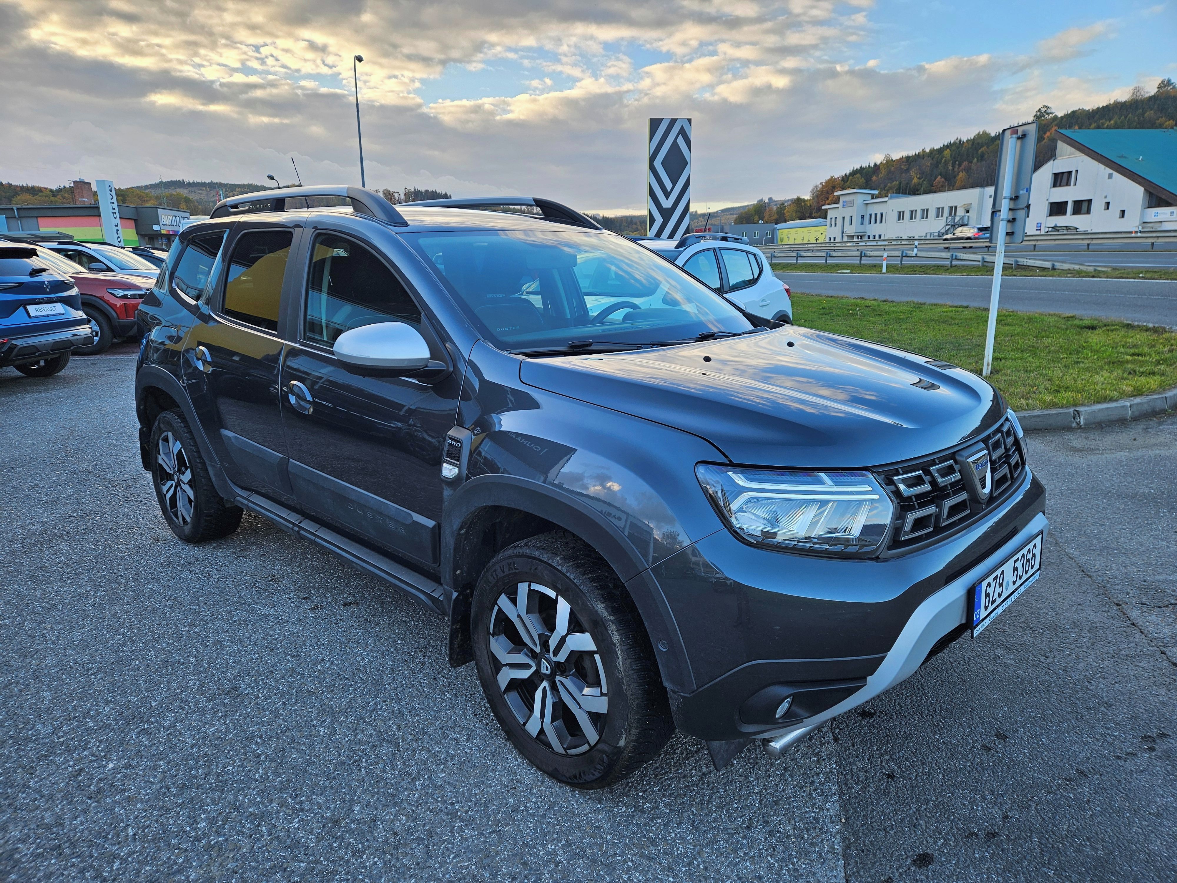 Dacia Duster, Prestige TCe 150 4x4 1.3 - fotka 3