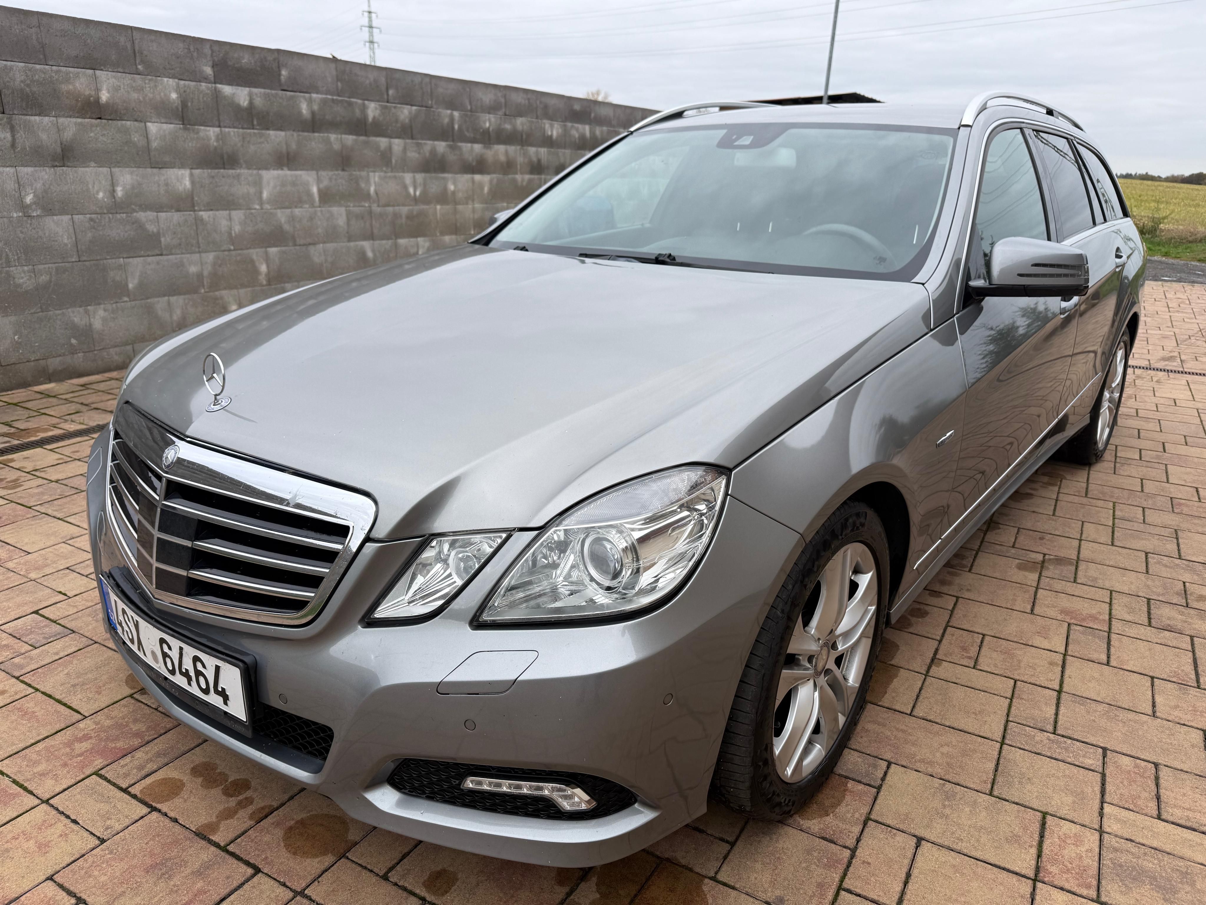 Mercedes-Benz Třídy E, 220 CDI