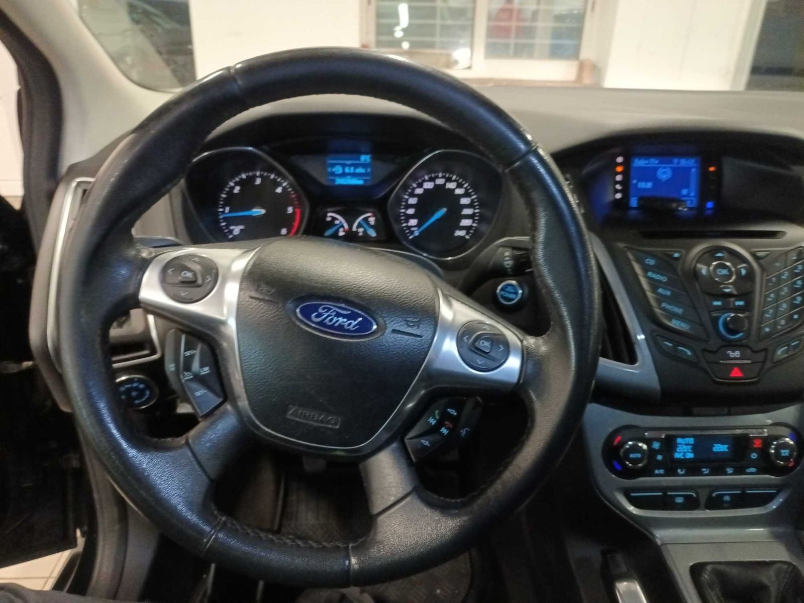 Ford Focus, 1.6 TDCi, po STK, Tažné - fotka 3