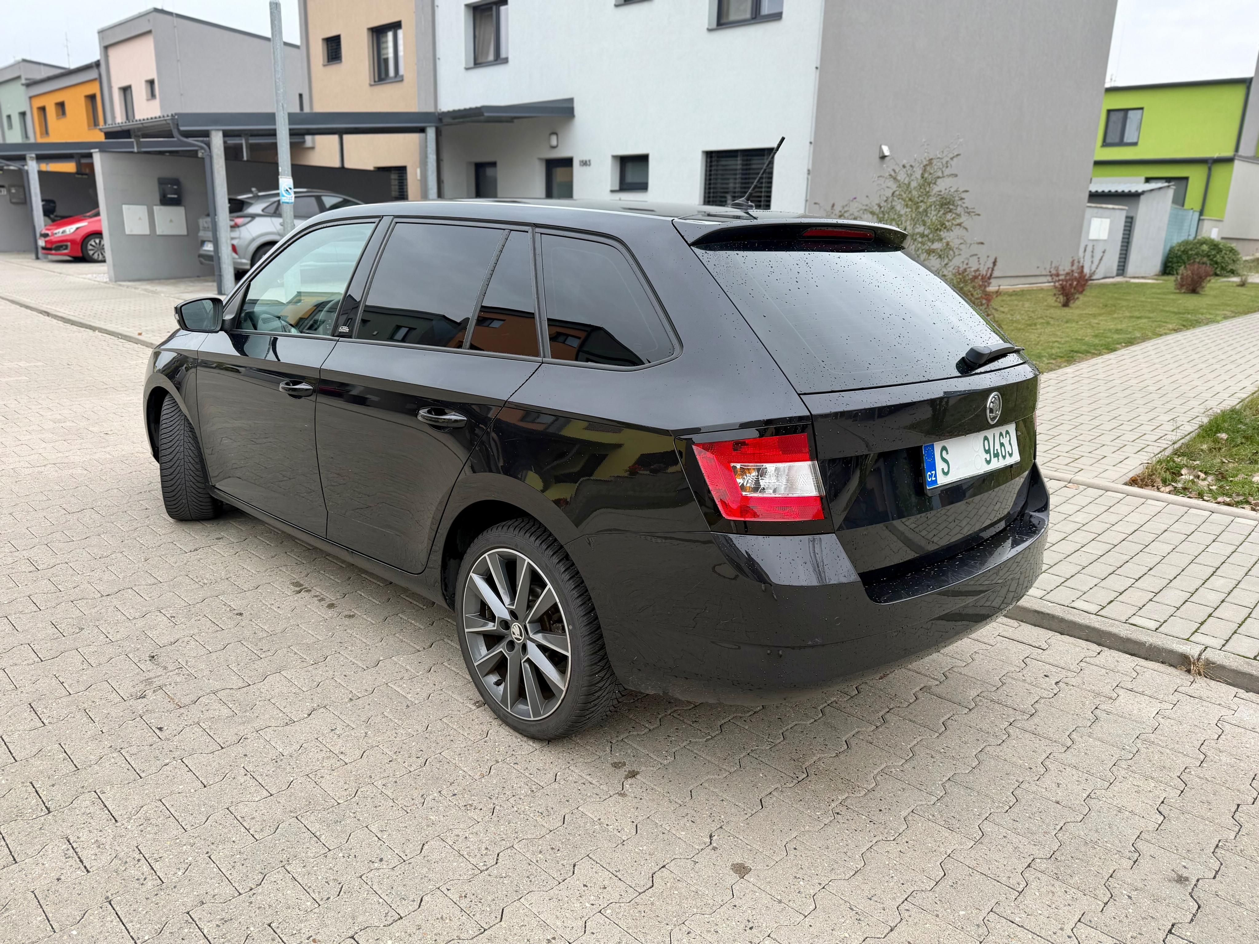 Škoda Fabia, EDITION 1.2TSI 81KW - fotka 2