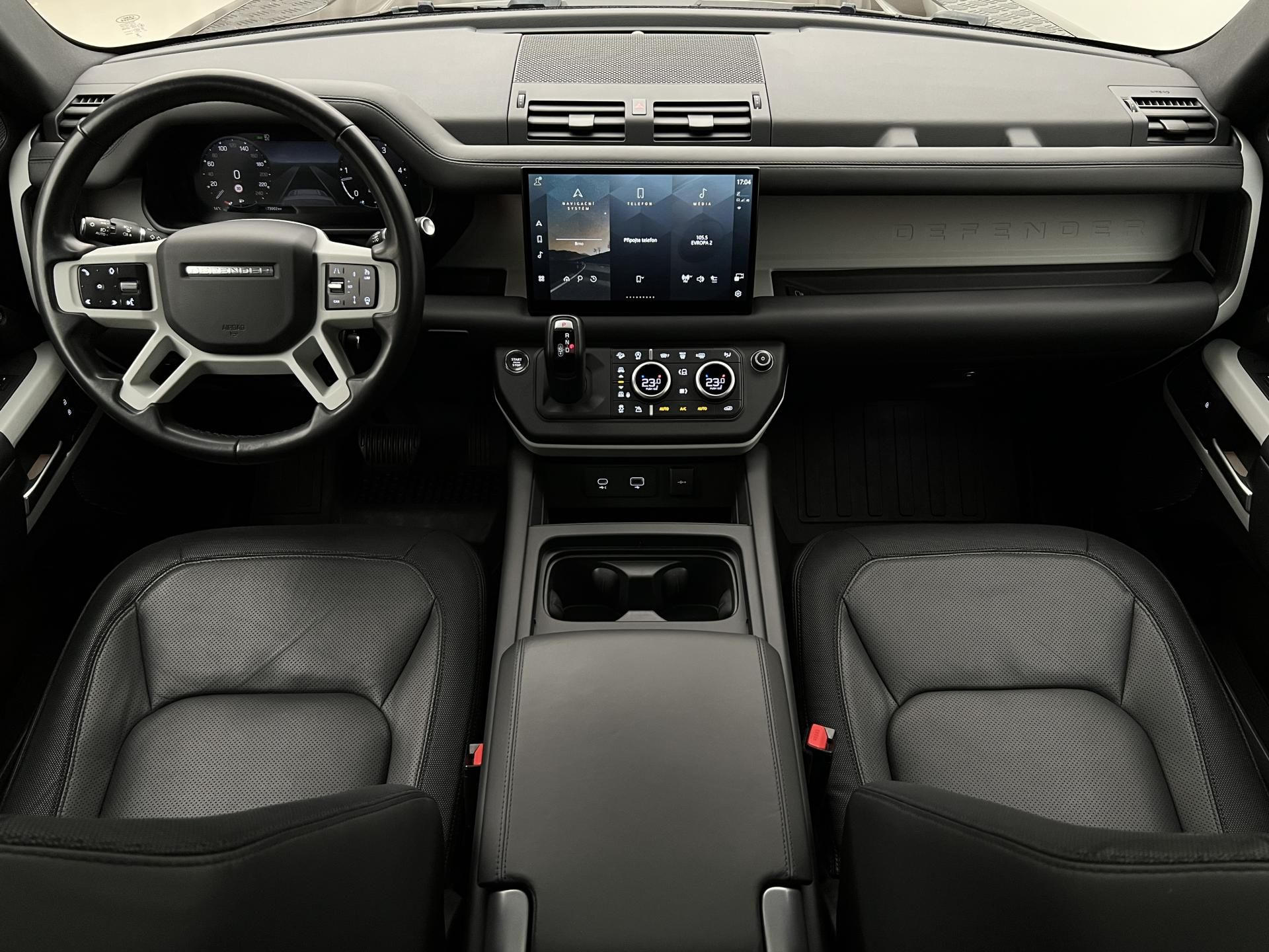 Land Rover Defender, 110 D250 X-DYNAMIC HSE 1. maj - fotka 2
