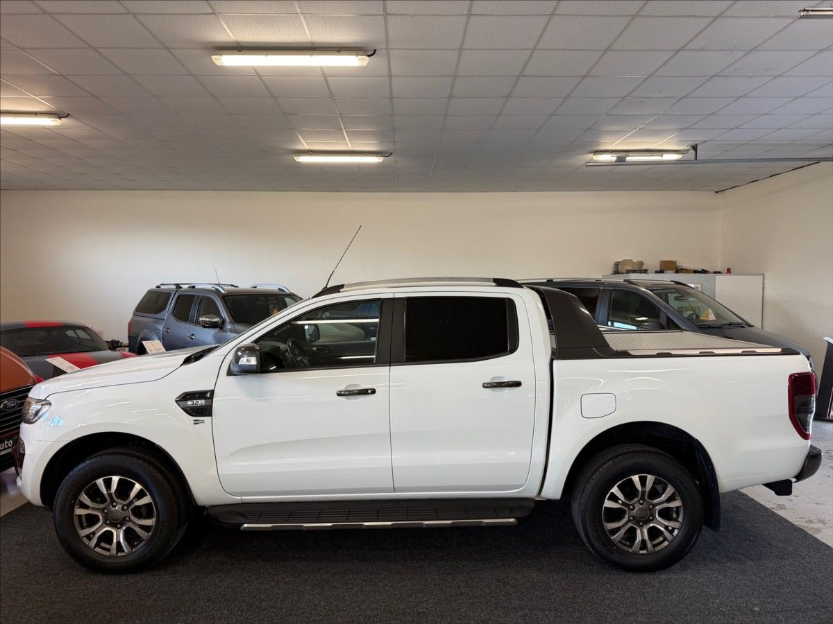 Ford Ranger, 3,2 Wildtrak,AT,komplet servis - fotka 3