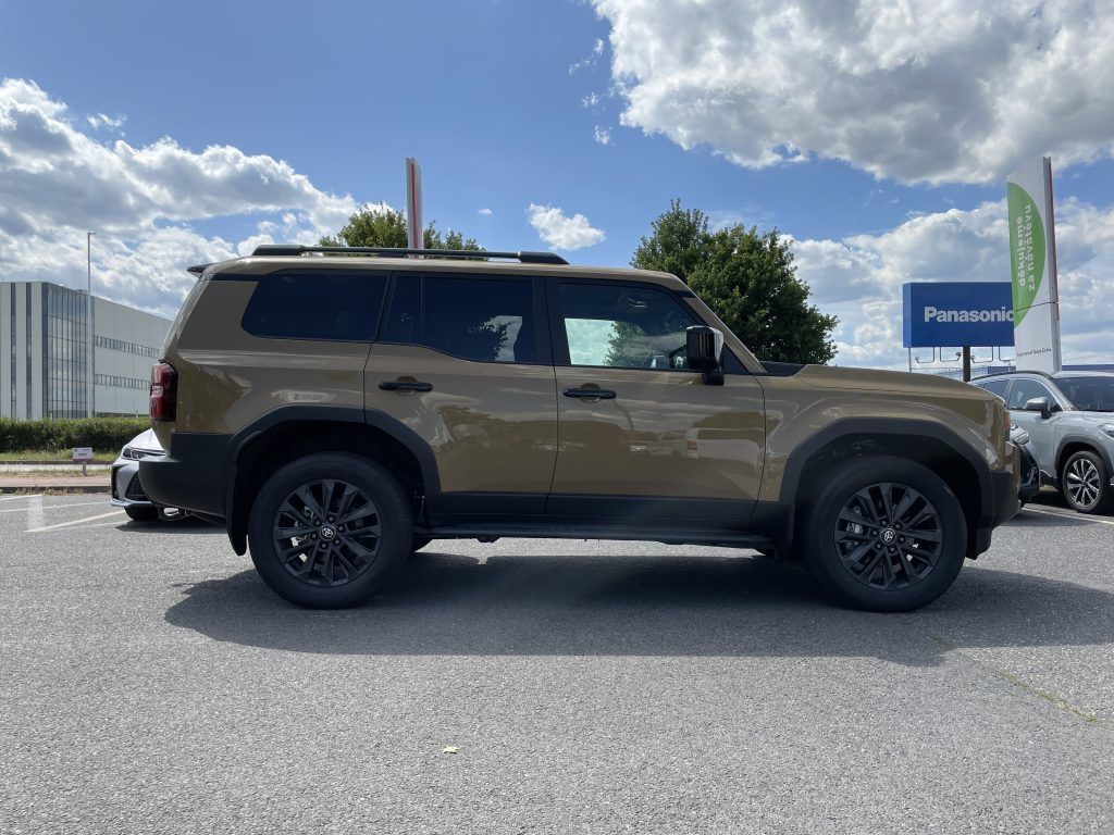 Toyota Land Cruiser, 2.8D MHEV 4x4 8A/T - fotka 2