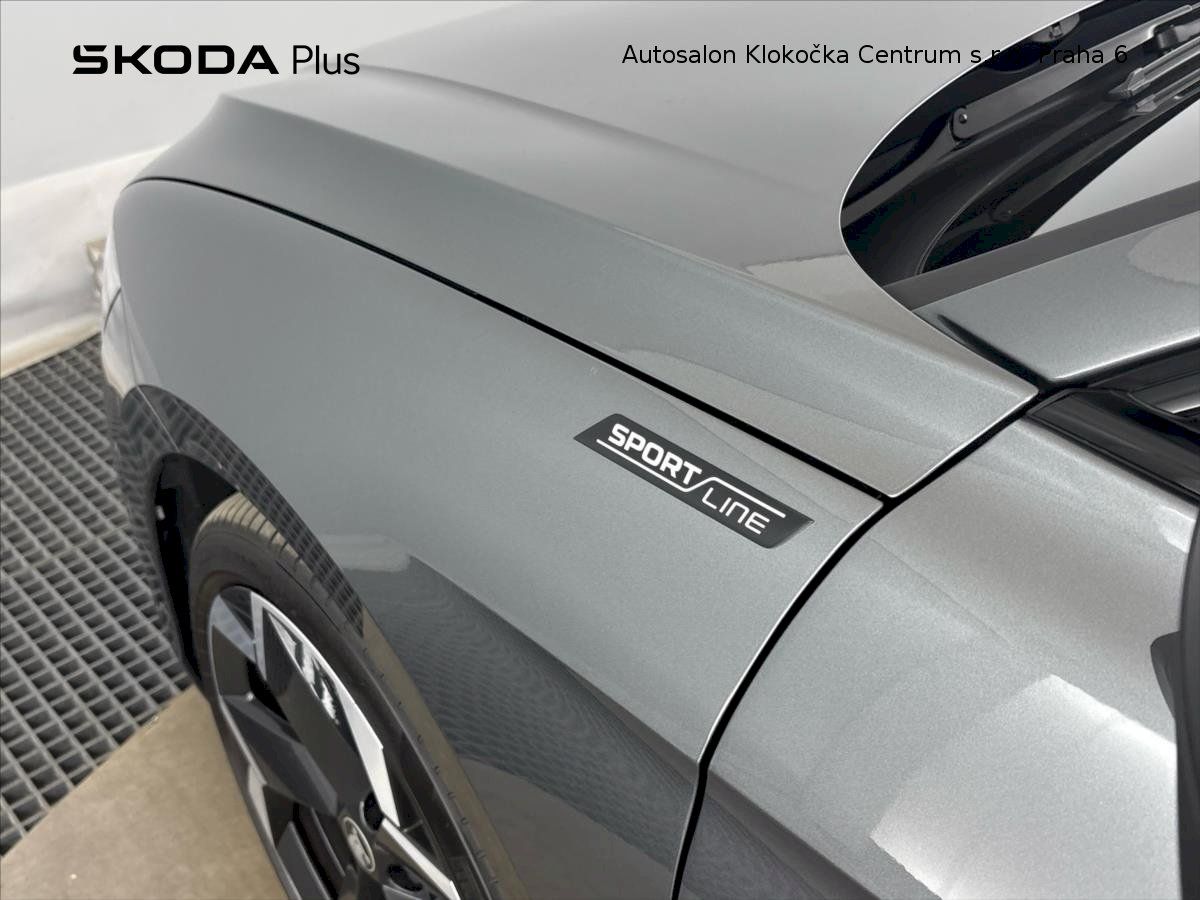 Škoda Superb, 2,0TSI/150 kW Sportline 7DSG - fotka 5