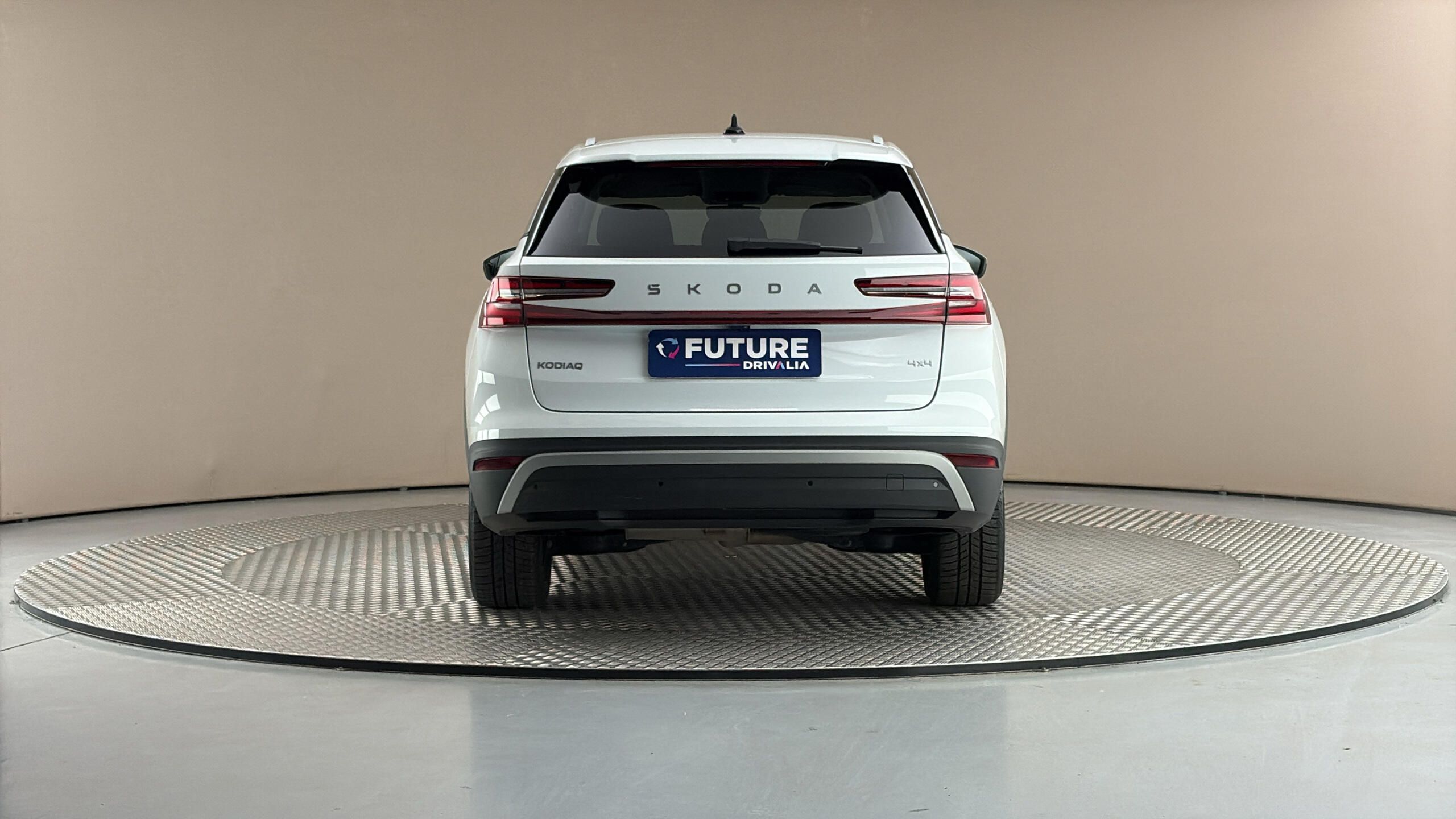 Škoda Kodiaq, 2.0 TDI DSG 4x4 Exclusive Sele - fotka 5