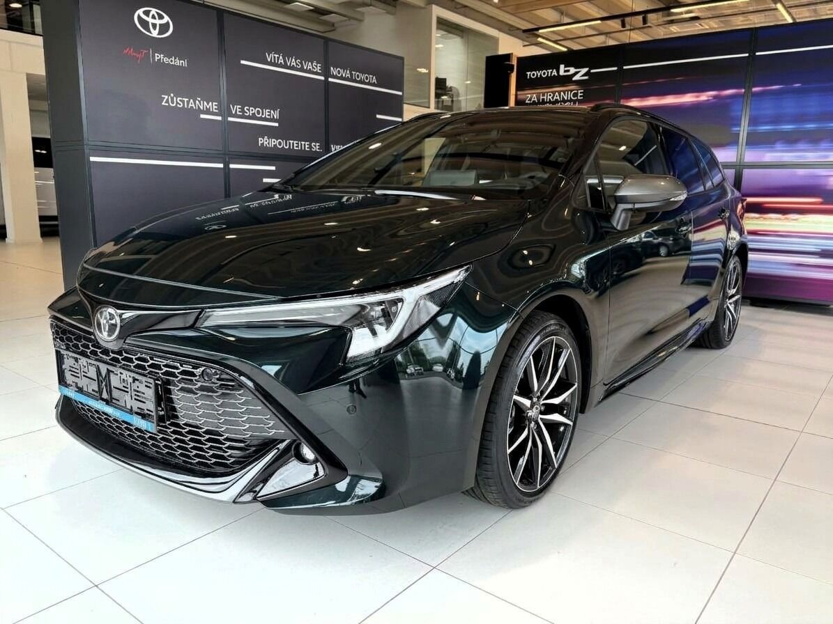 Toyota Corolla, 2,0 TS GR Sport JBL - fotka 3