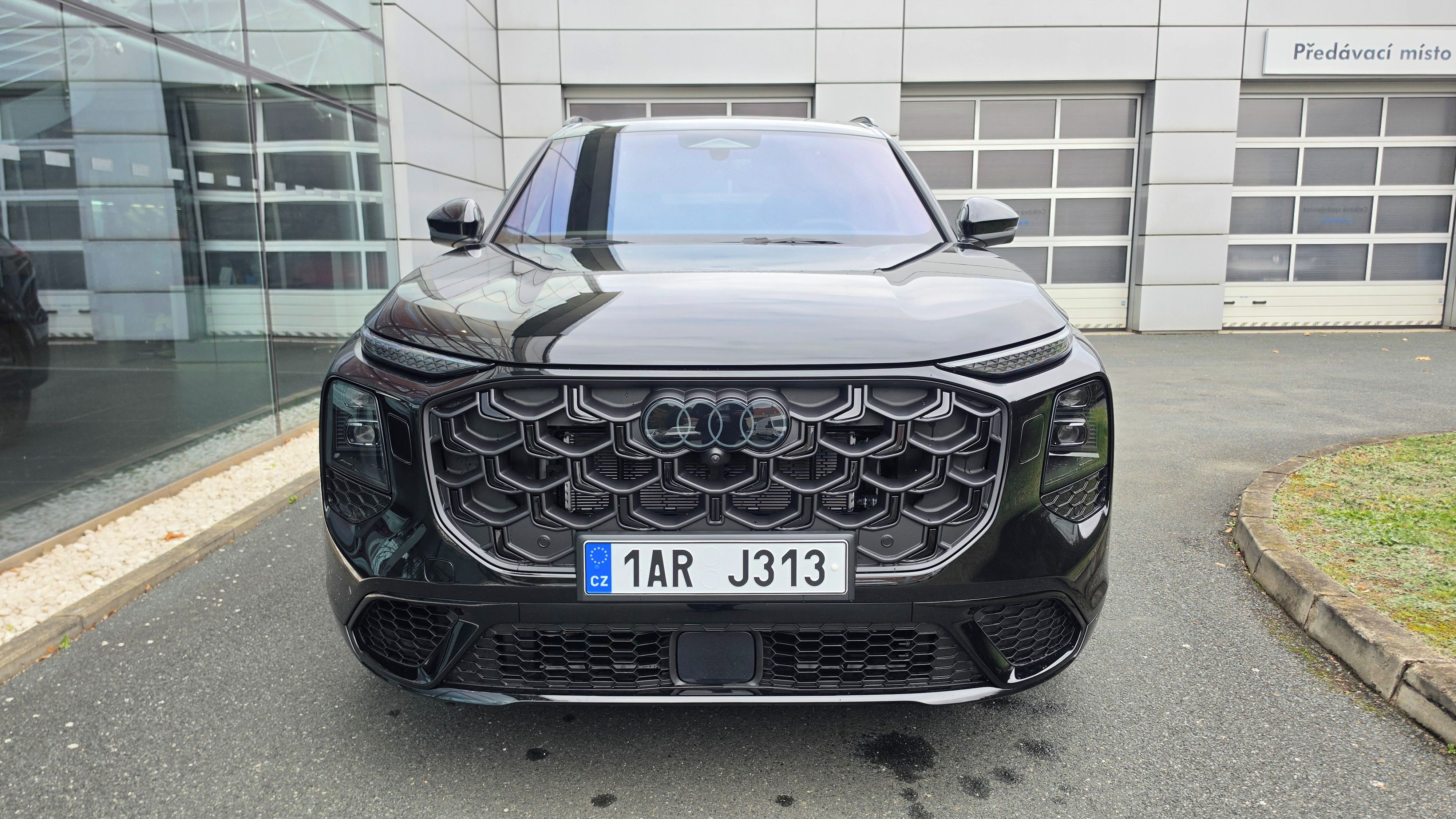 Audi Q7, 3.0TDI*220kW*S-line*7 MÍST - fotka 5