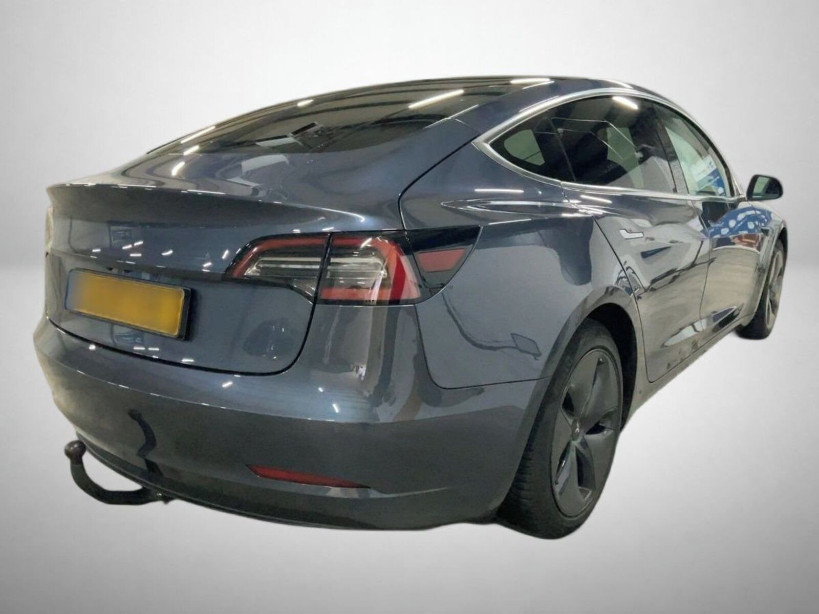 Tesla Model 3, Long Range 4WD 82kWh, 4X4 - fotka 2