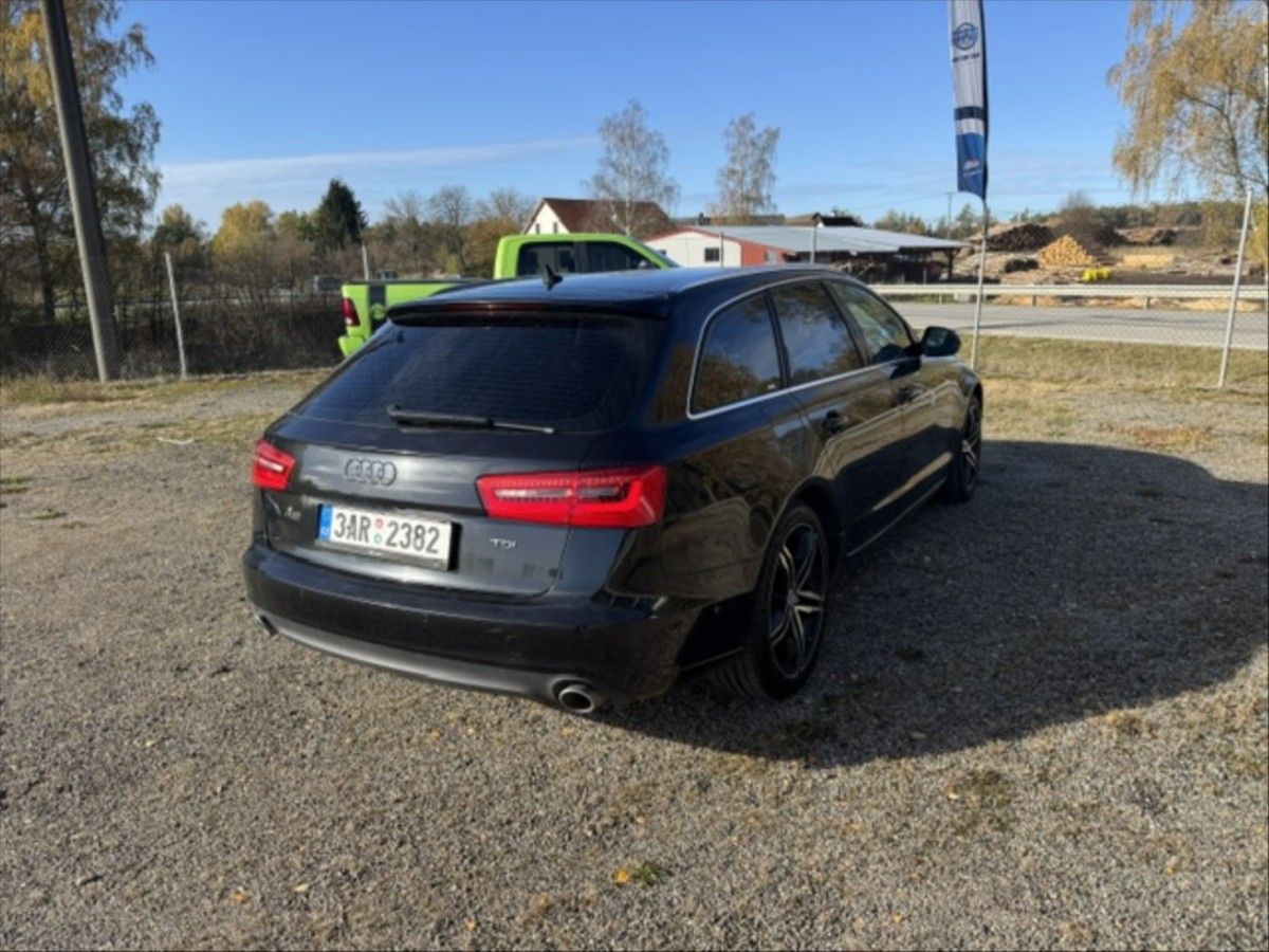 Audi A6, 3,0 TDi Combi - fotka 4
