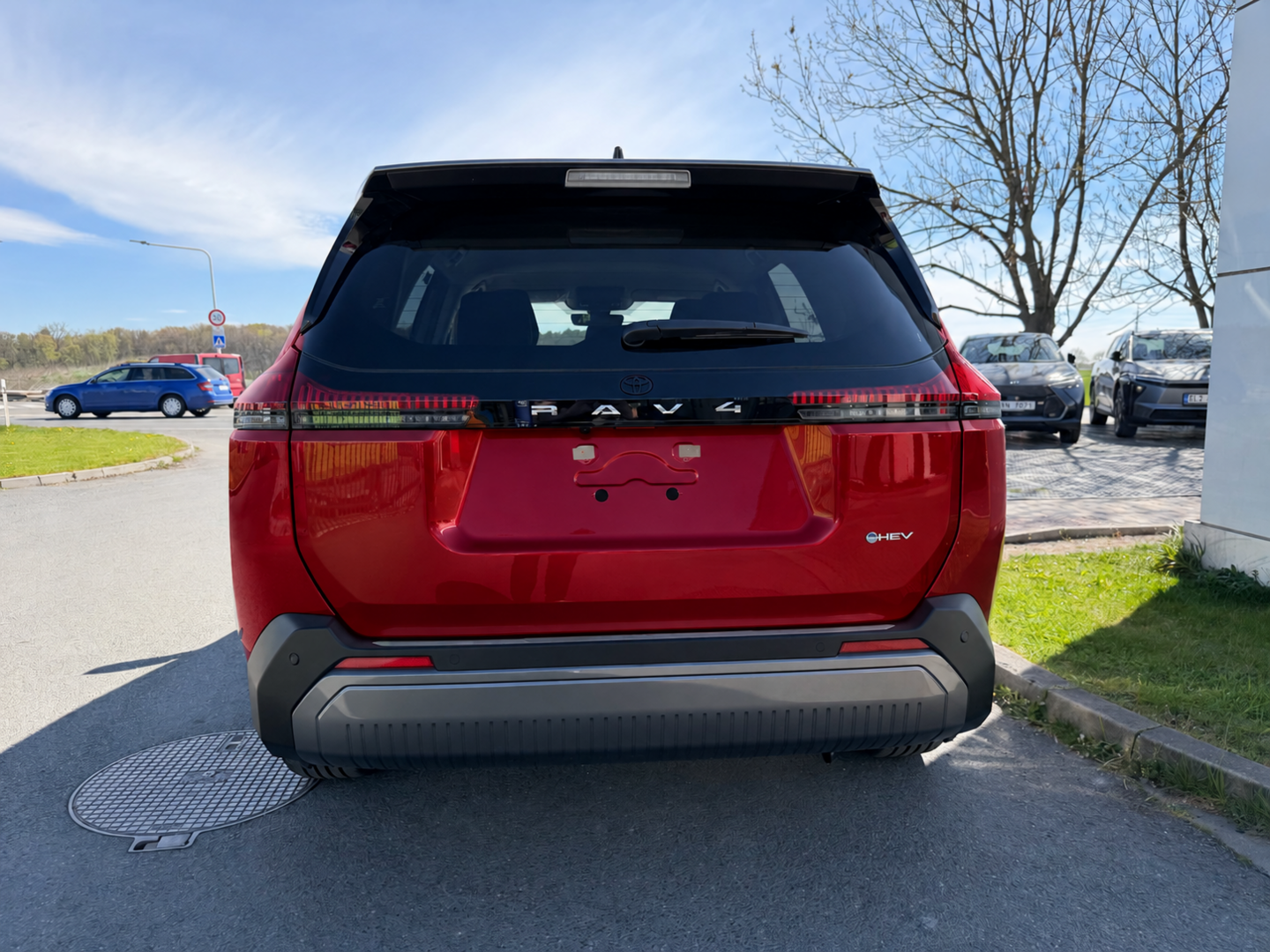 Toyota Rav4, 2.5 Hybrid Comfort 4x2 - fotka 4
