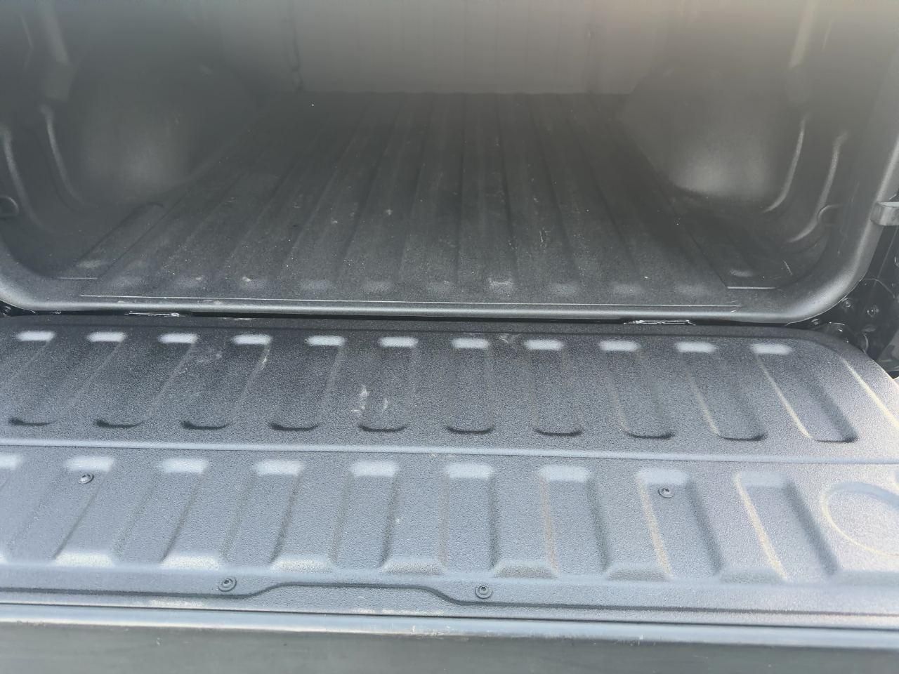 Dodge Ram, 1500 Rebel 3,0 EcoDiesel 2022 - fotka 5