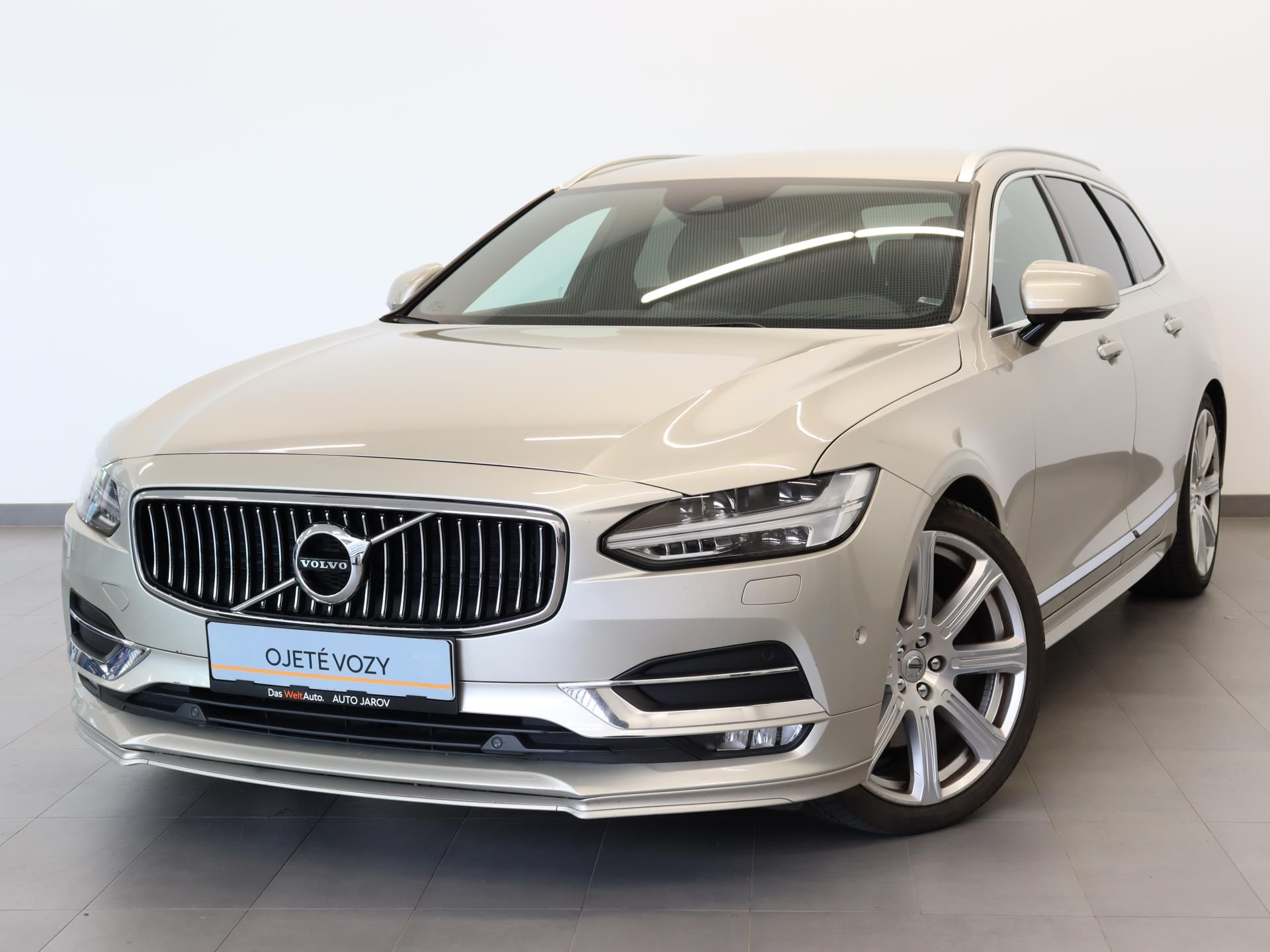 Volvo V90, D5 173kW AWD INSCRIPTION