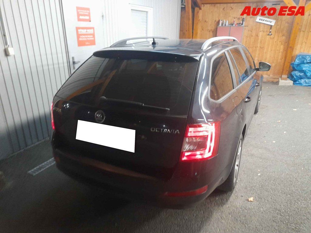 Škoda Octavia, 2.0TDi - fotka 2