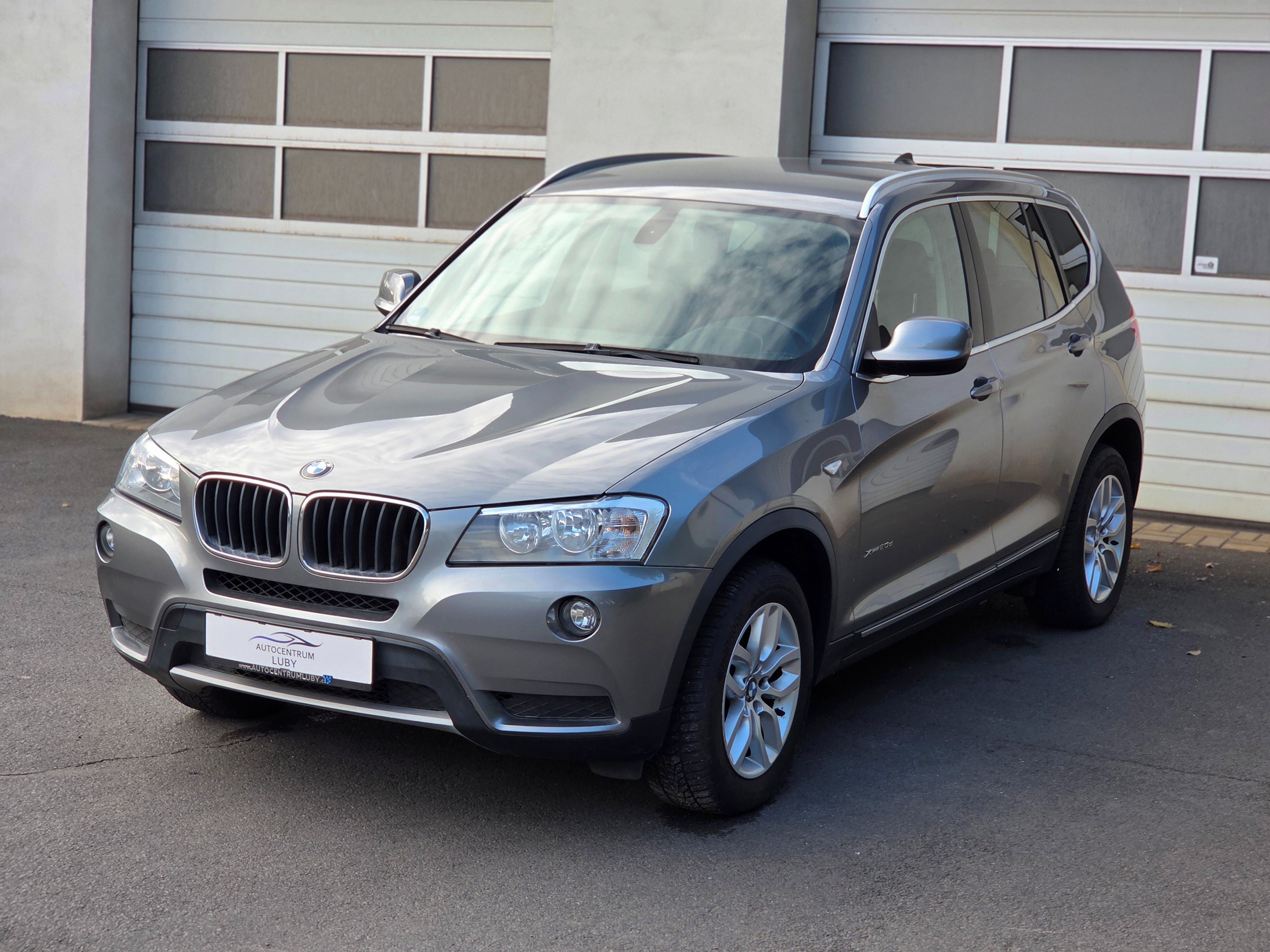 BMW X3, xDrive20d - fotka 3