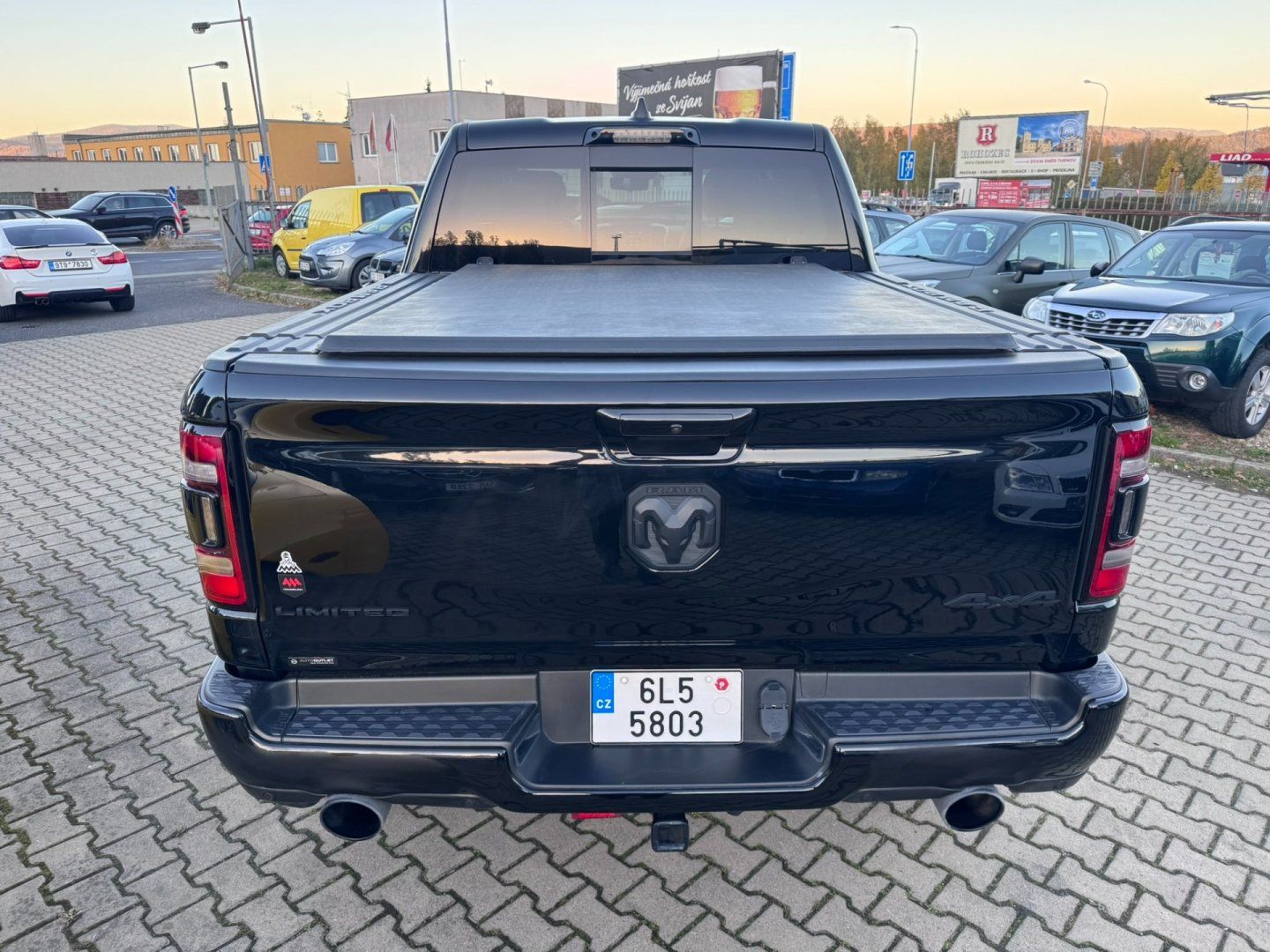 RAM 1500, LIM 4X4 291KW 5,7 HEMI 6" DPH - fotka 4