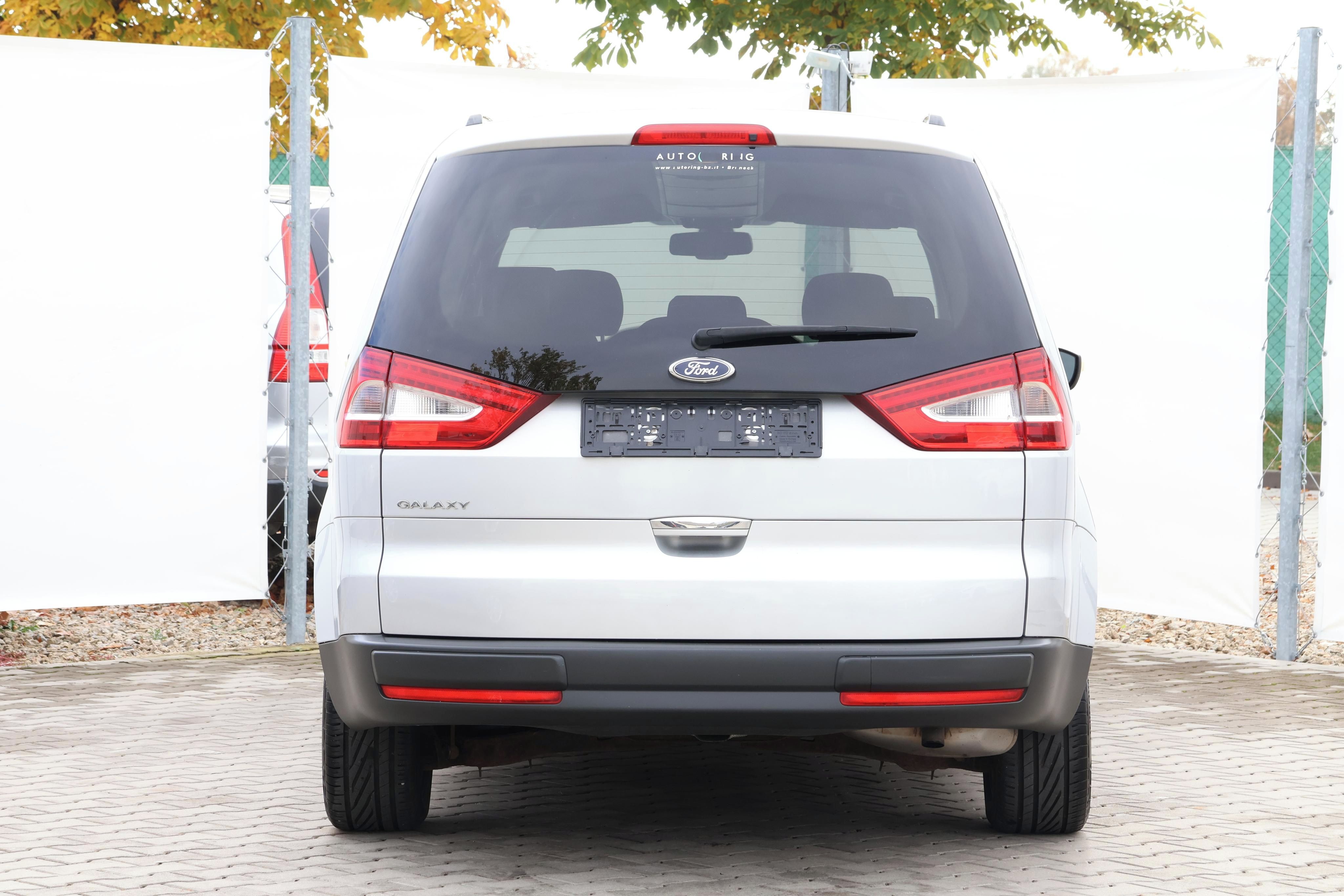 Ford Galaxy, 2.2TDCI 147kW 7Míst Manuál TOP - fotka 5