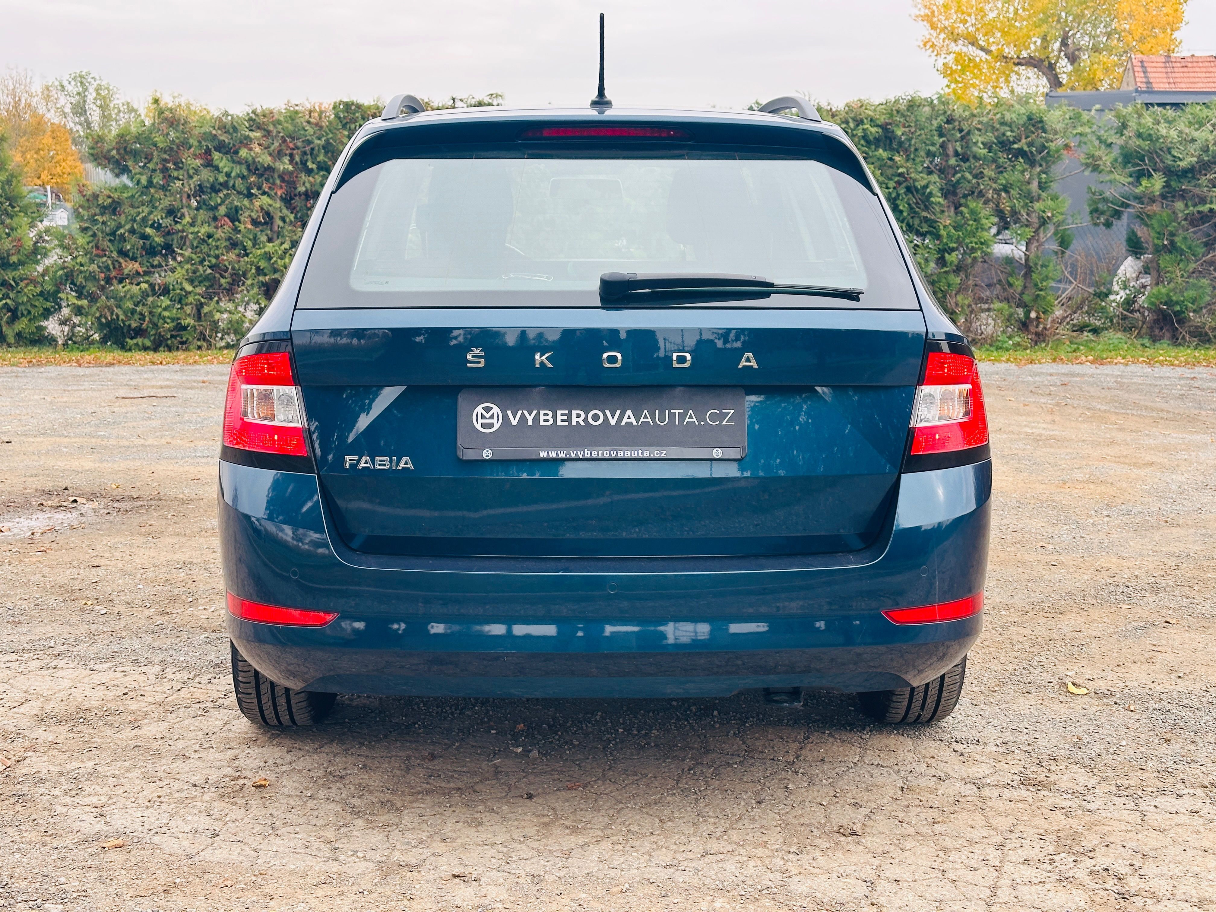 Škoda Fabia, 1.0TSI 81kW/Manuál/Senzory/ČR - fotka 6