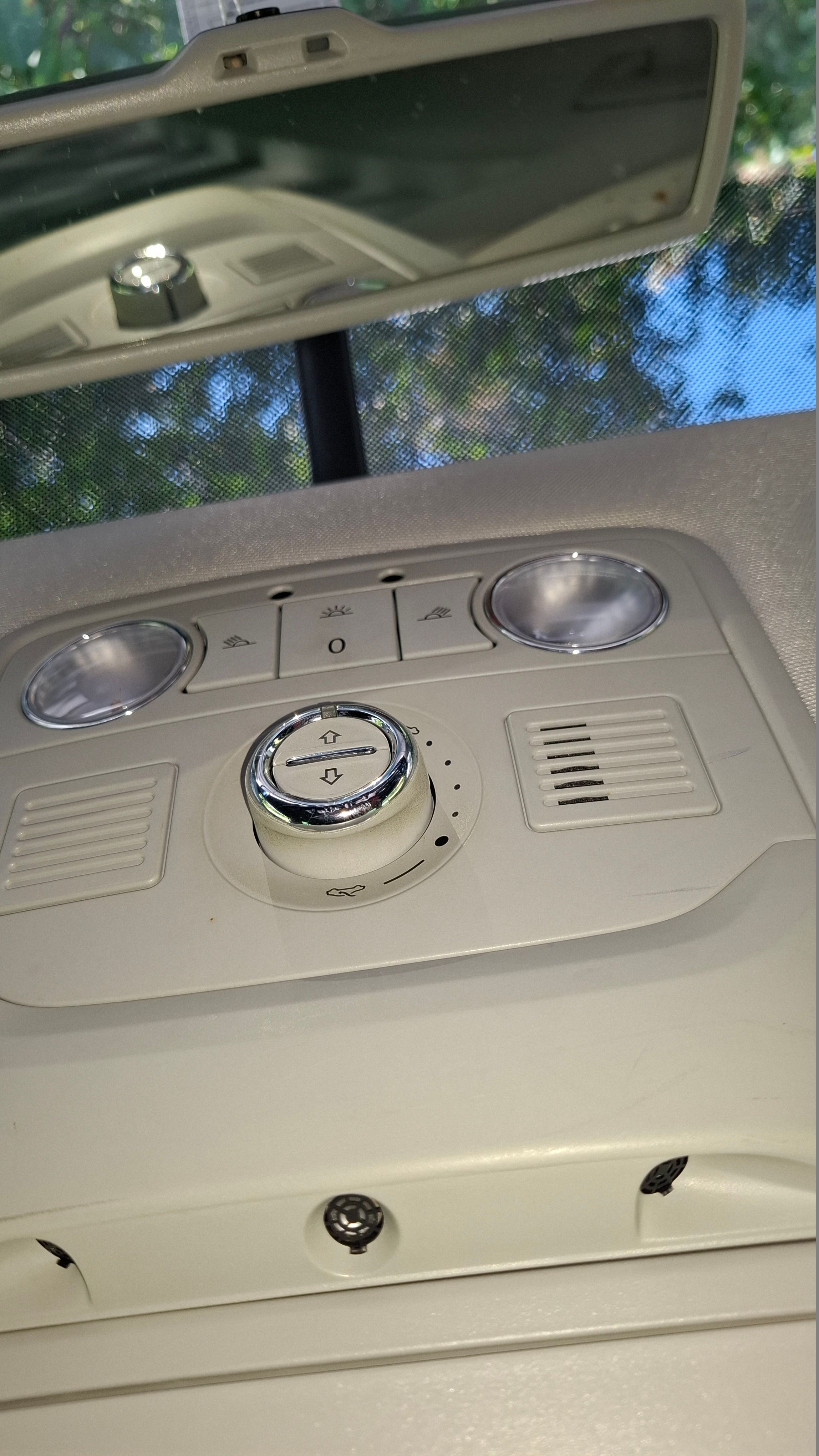 Škoda Superb, SUPERB KOMBI BOURANY - fotka 6