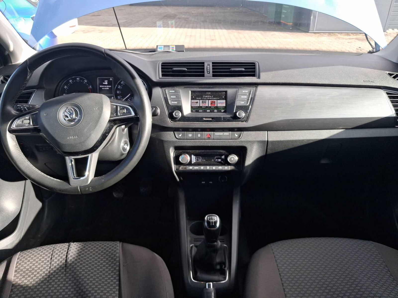 Škoda Fabia, 1.2 TSI, Style, Serv.kniha - fotka 3
