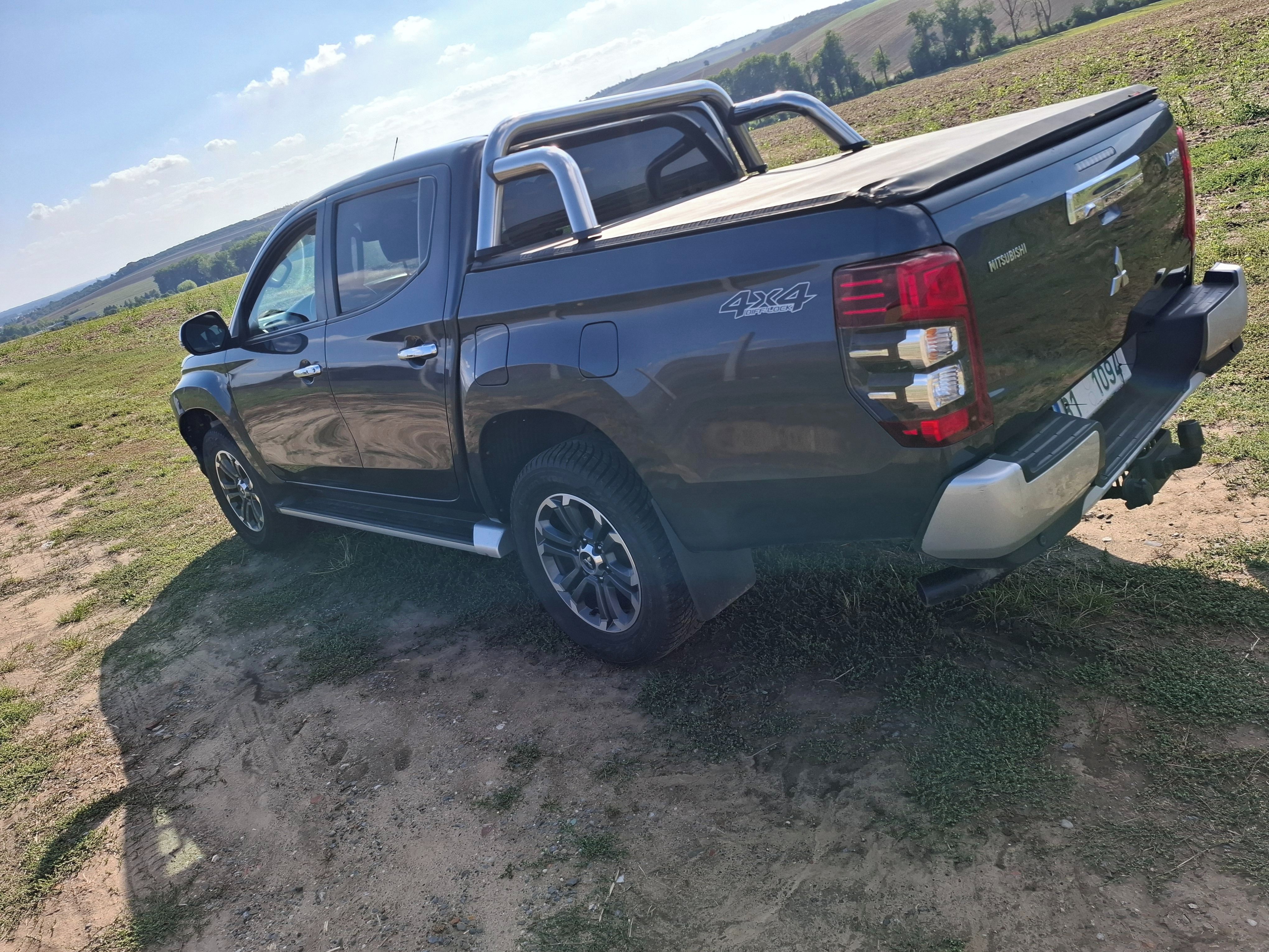 Mitsubishi L200, 2.2 Diesel 150PS Diamond - fotka 4