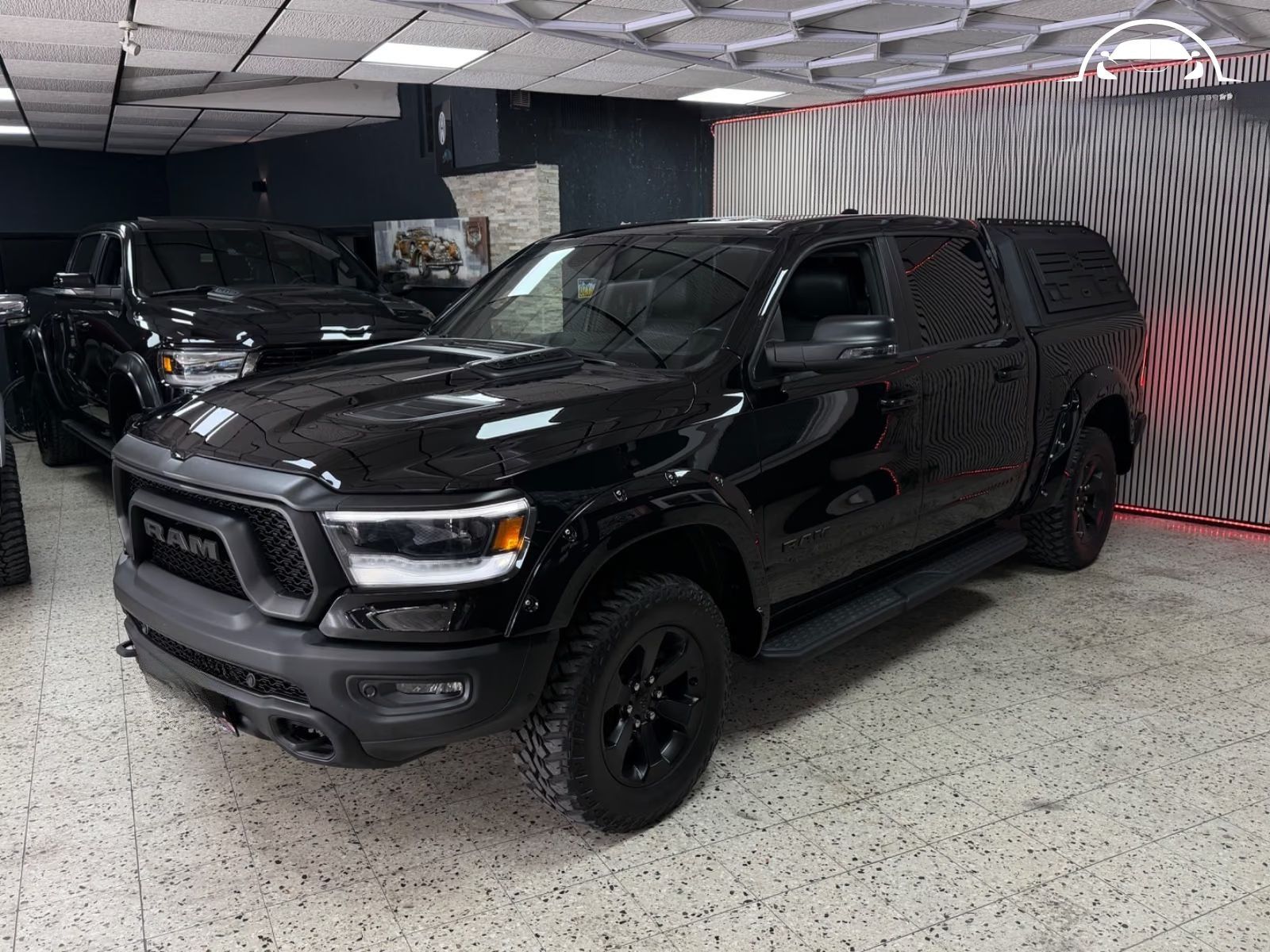 Dodge Ram 1500, 5.7 HEMI 4X4 Rebel * - fotka 2