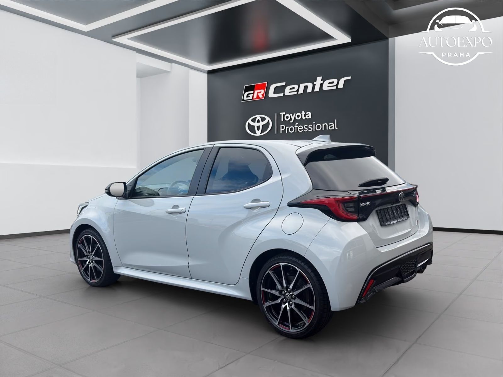 Toyota Yaris, Hybrid GR Sport - fotka 6