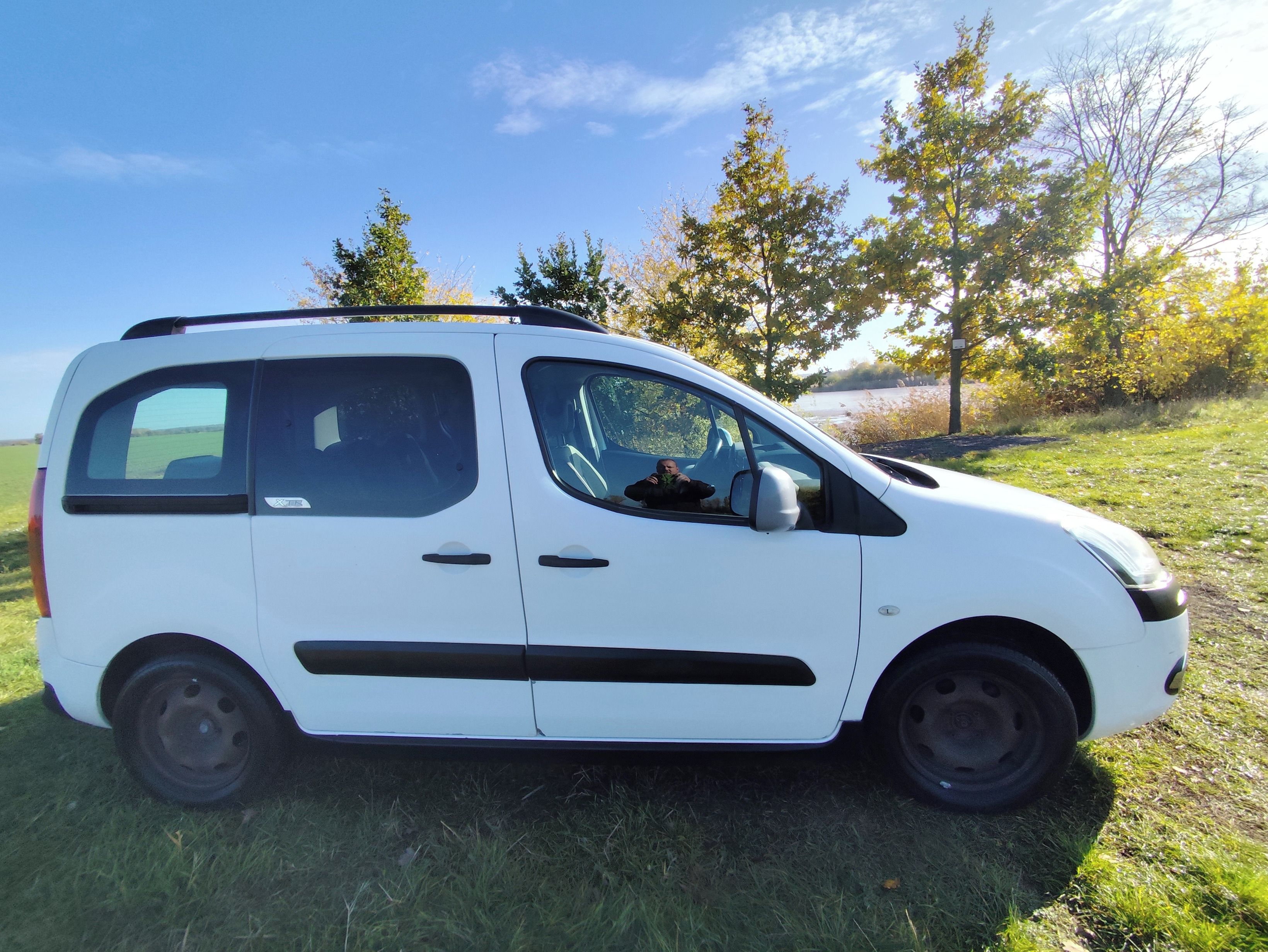 Citroën Berlingo, 1,6HDI, 84kW, ČR - fotka 2