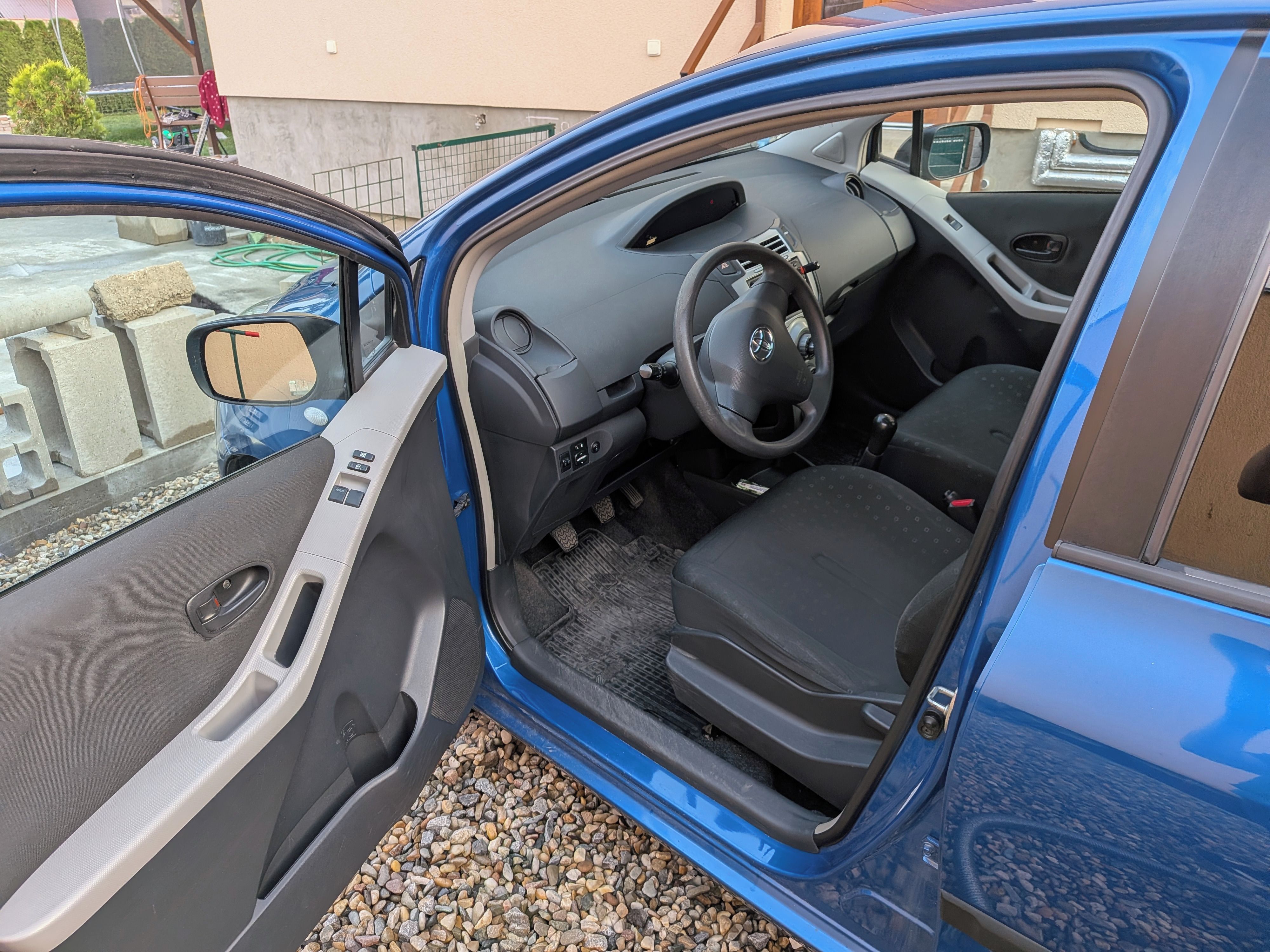 Toyota Yaris, STK do 10/2028 - fotka 2