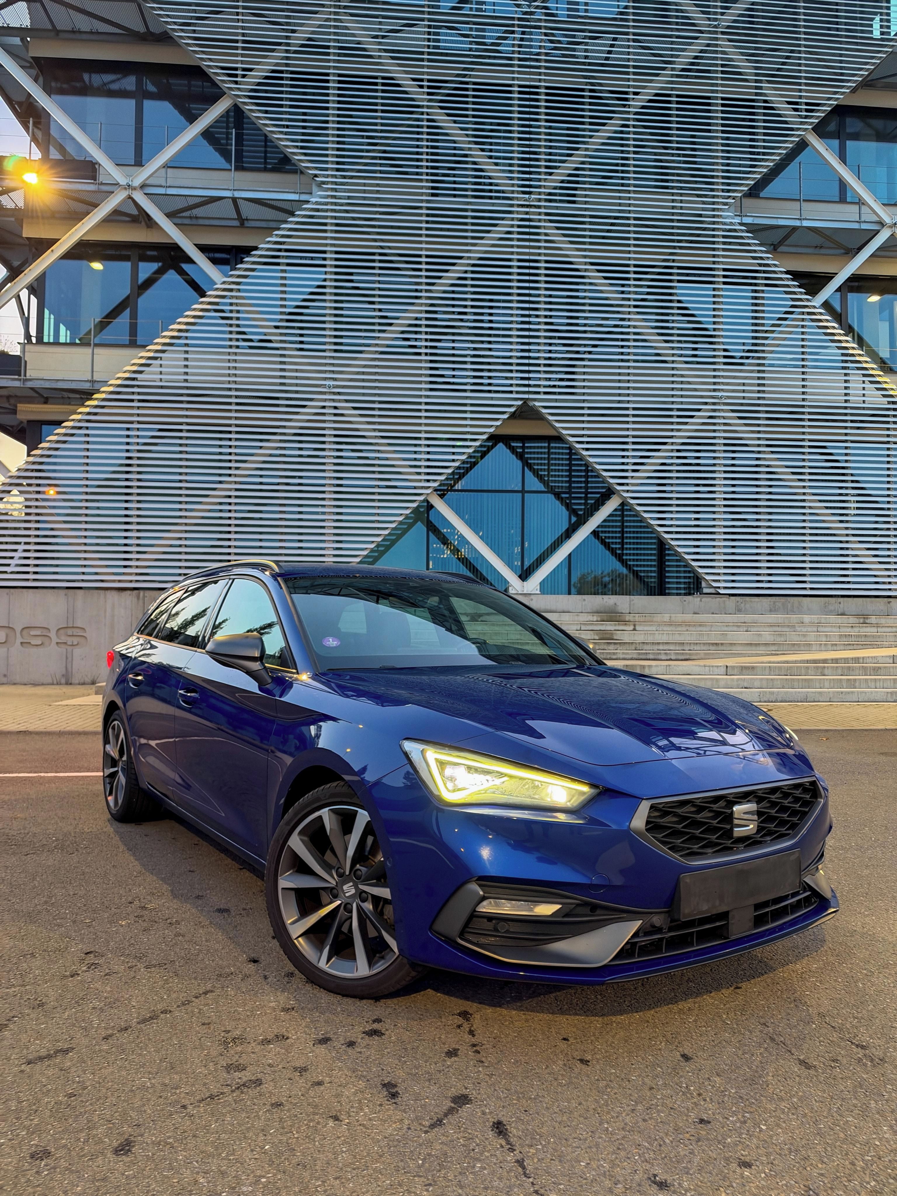 Seat Leon, ST FR 1.5TSI 110KW,TAŽNÉ,ACC - fotka 2