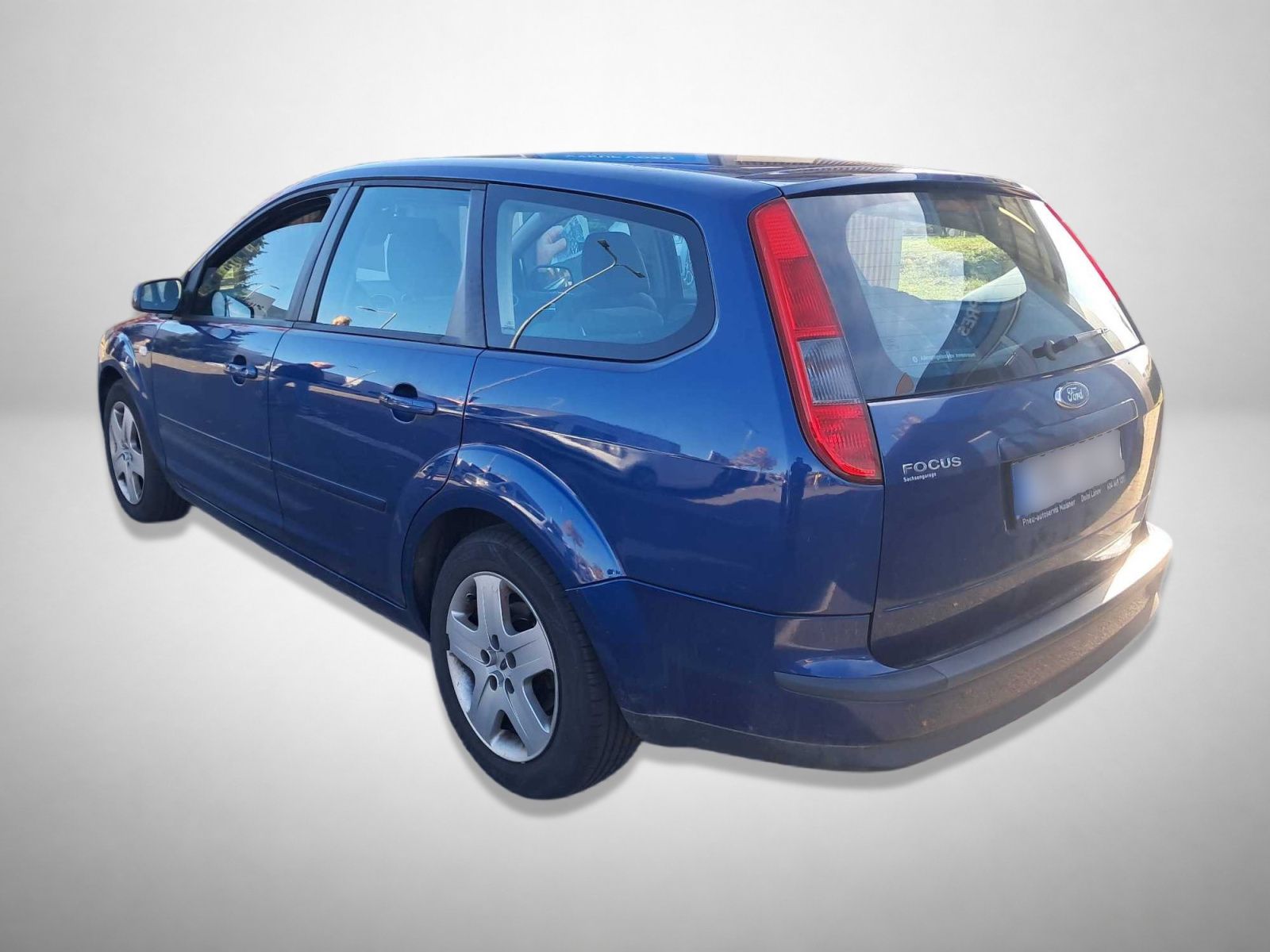 Ford Focus, 1.6 16V, po STK, rezervace - fotka 2