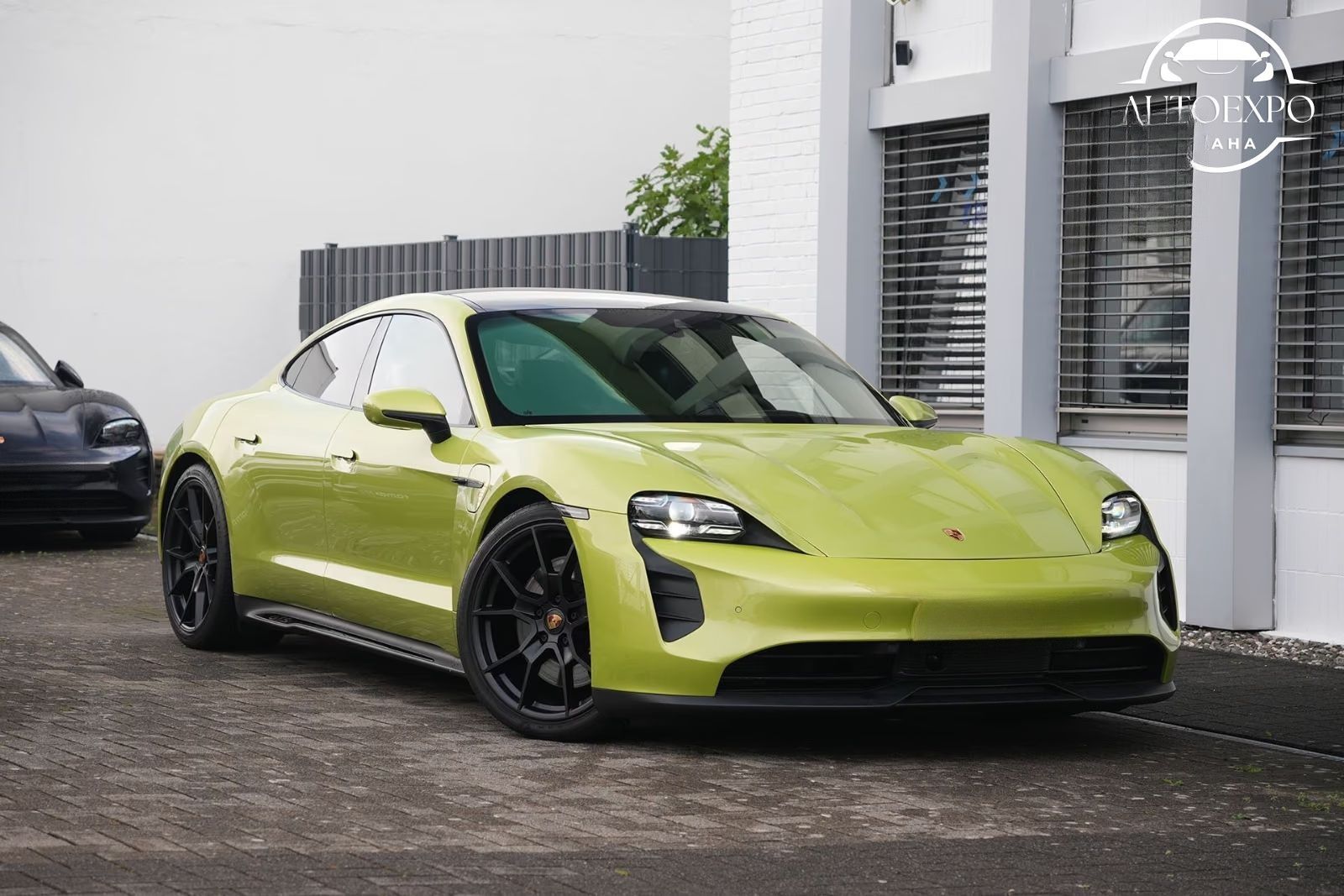 Porsche Taycan, 4 GTS*