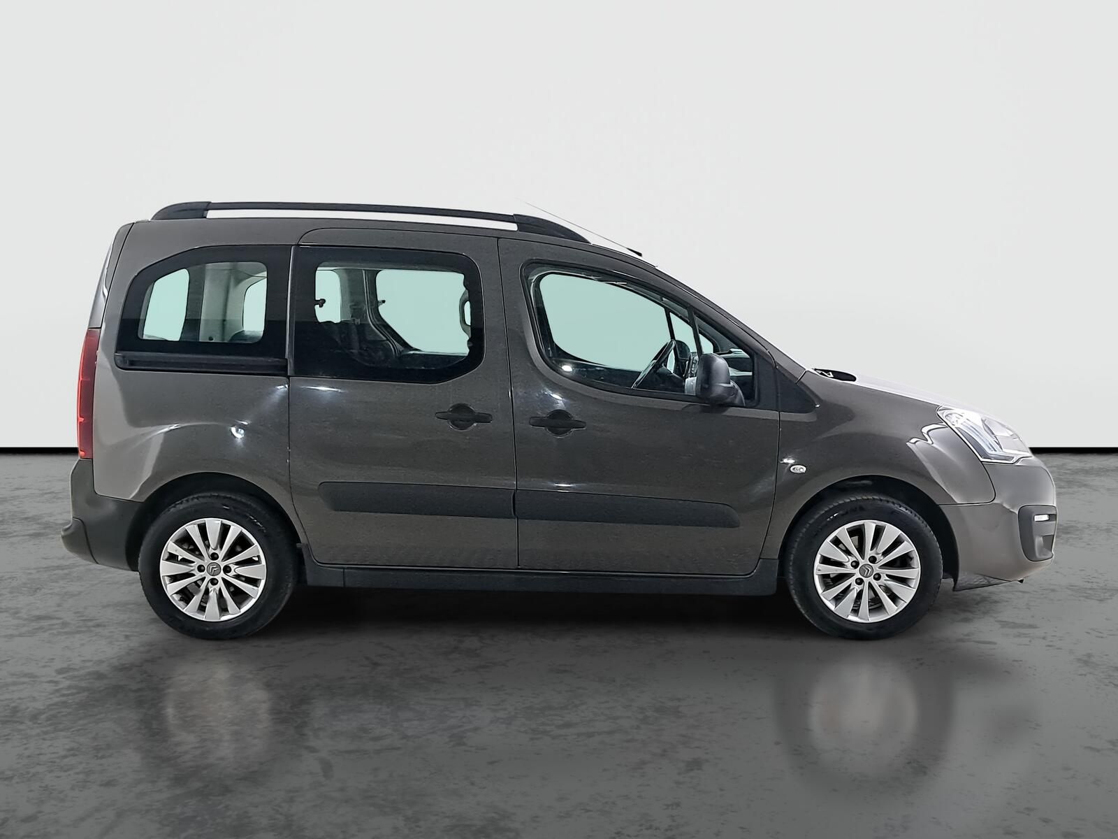 Citroën Berlingo, 1.6 BlueHDi, XTR, 5Míst, ČR - fotka 6