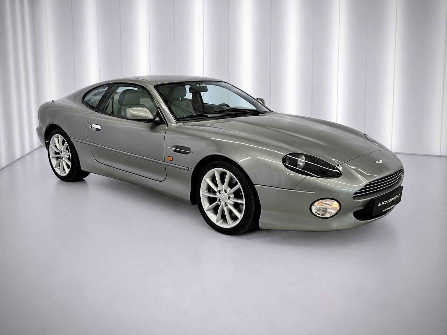 Aston Martin DB7, 6.0 V12 306 KW AT VANTAGE - fotka 3