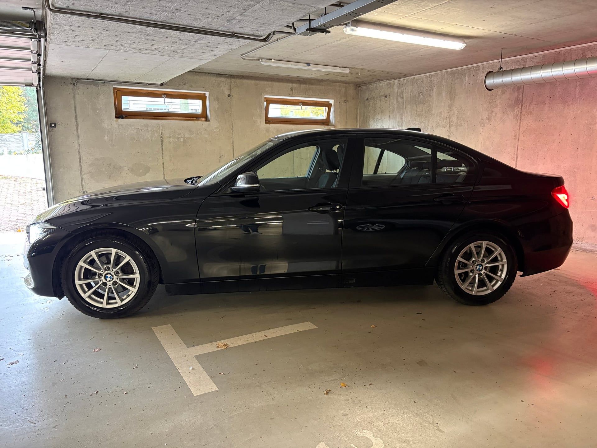 BMW Řada 3, 320d/F30/EfficientDynamics - fotka 5