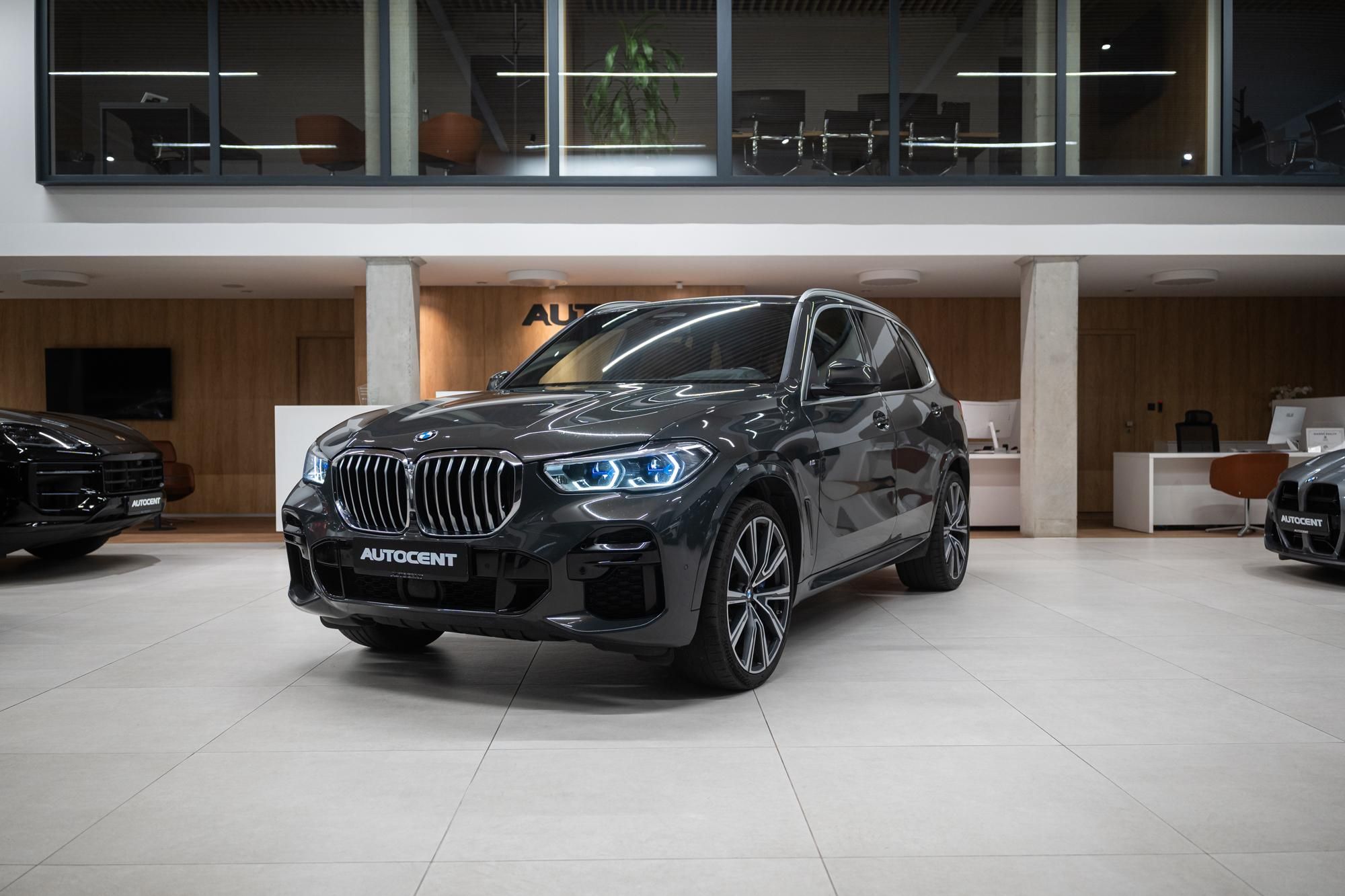 BMW X5, 30D XDRIVE 210KW M-Paket - fotka 2