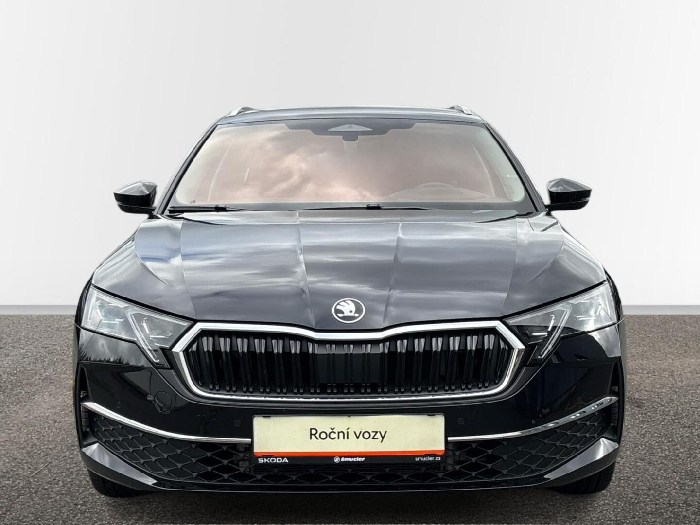 Škoda Octavia, 1.5 TSI / 110 kW Top Selection - fotka 4