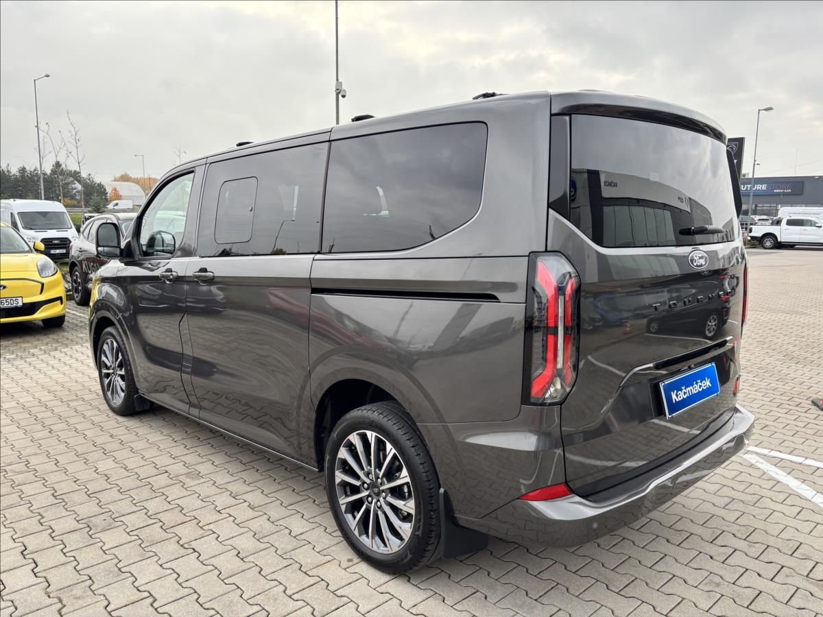 Ford Tourneo Custom, 2,0 125kW Titanium X AWD L1 - fotka 3