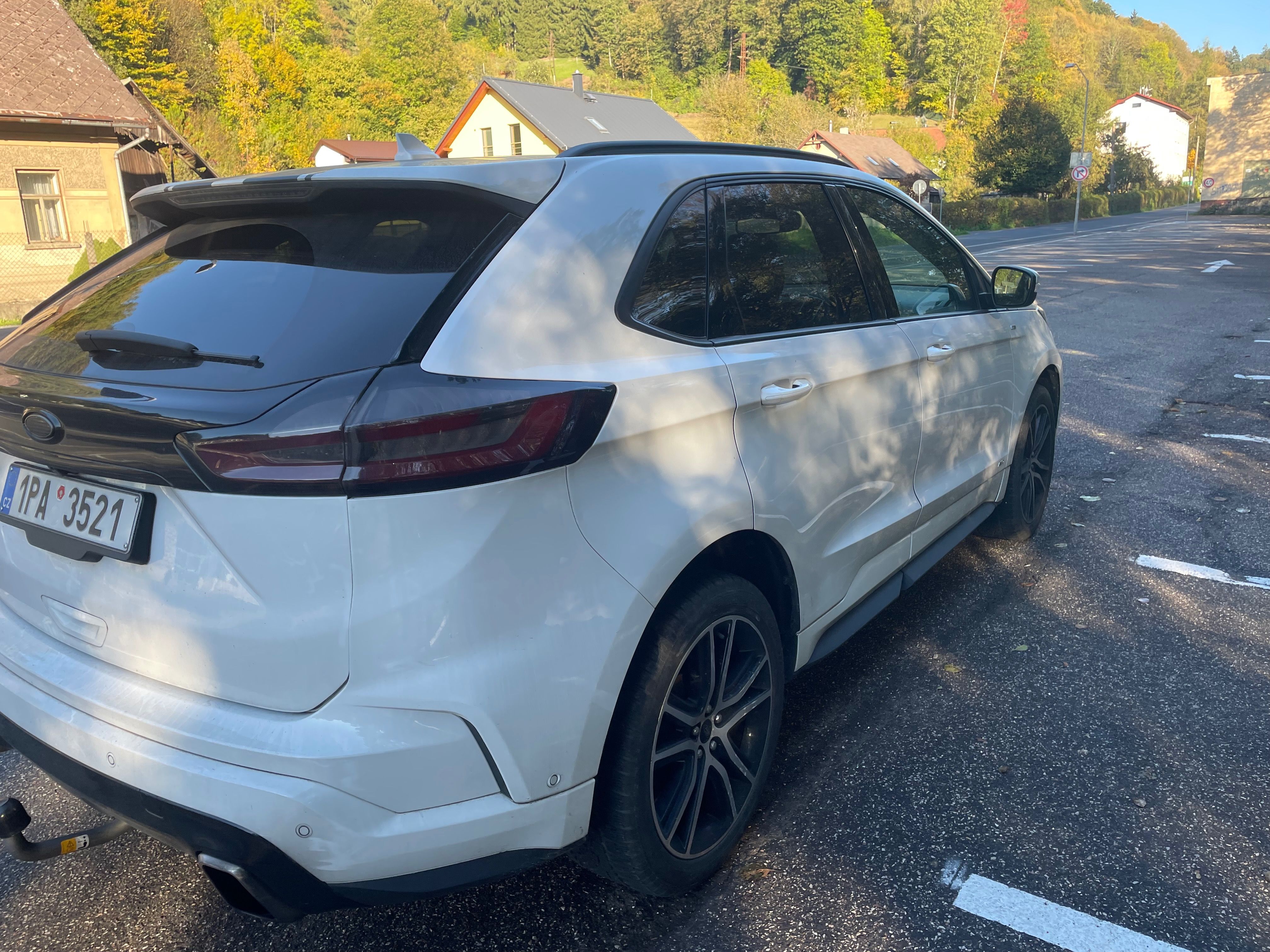 Ford Edge, Prodám Ford Edge 2.0 175Kw - fotka 6