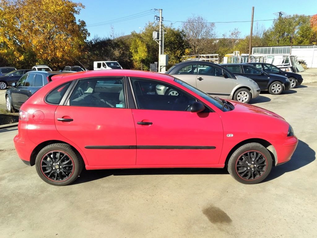 Seat Ibiza, 1.4 16V ČR,SERVISKA - fotka 5
