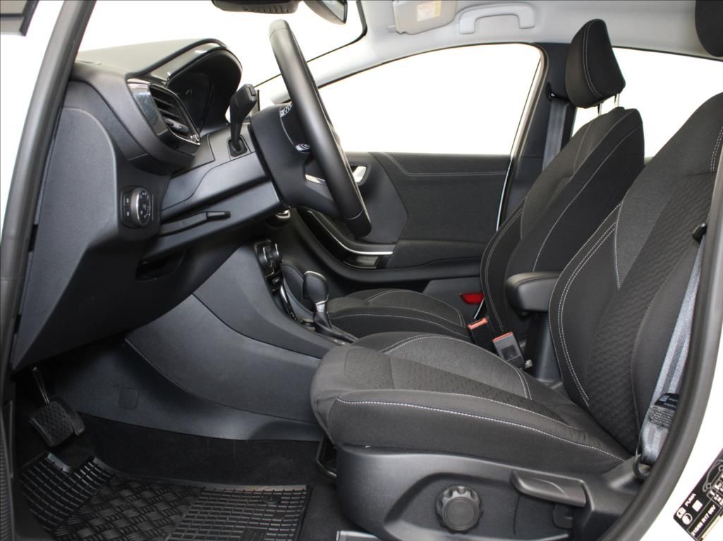 Ford Puma, 1,0 EB 125k. AT Titanium 19tkm - fotka 6