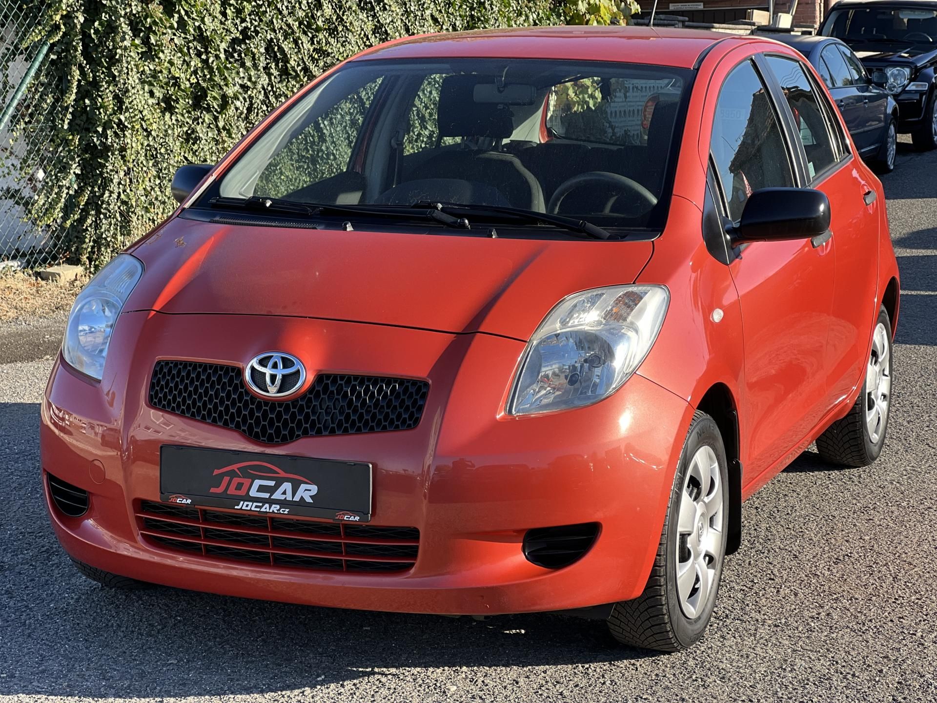 Toyota Yaris, 1.0i 51KW ČR