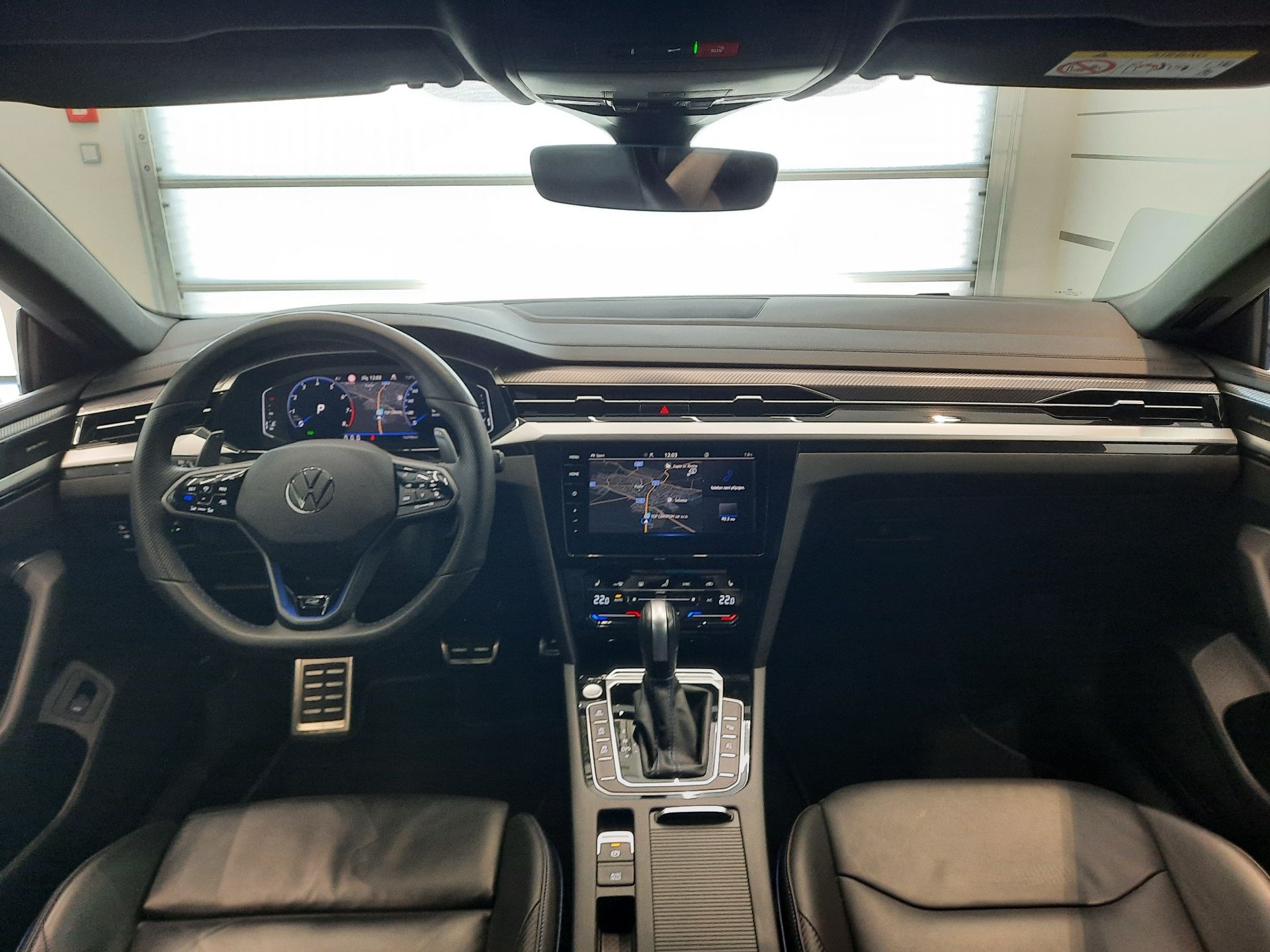 Volkswagen Arteon Shooting Brake, R 2.0 TSI 4Motion (235kW/320k) - fotka 5