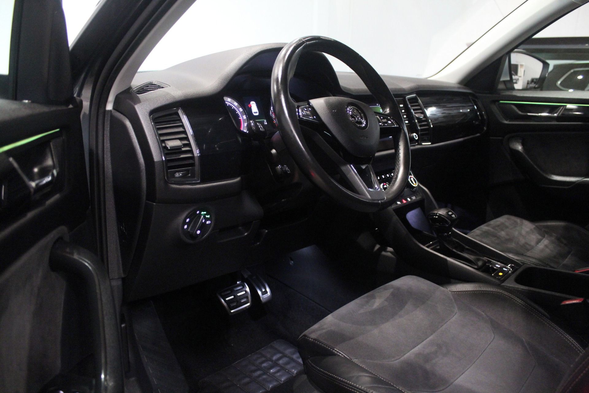 Škoda Kodiaq, Scout 4x4 140kW Webasto - fotka 5
