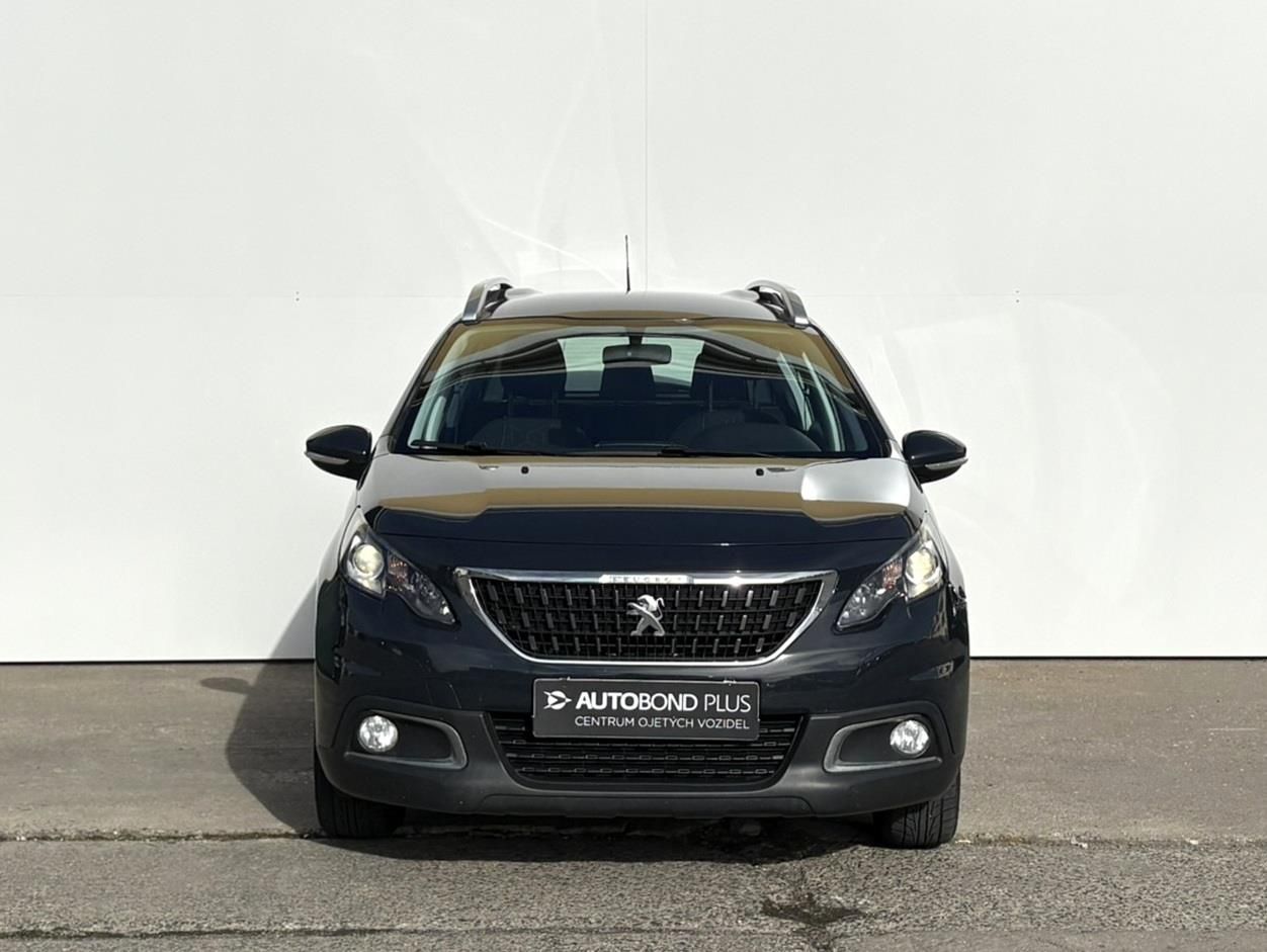 Peugeot 2008, 1.2 PureTech 110k ACTIVE - fotka 4